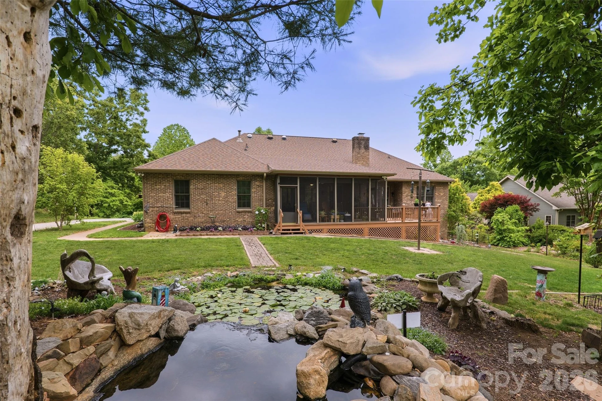 8 Ridgemont Drive - Photo 35