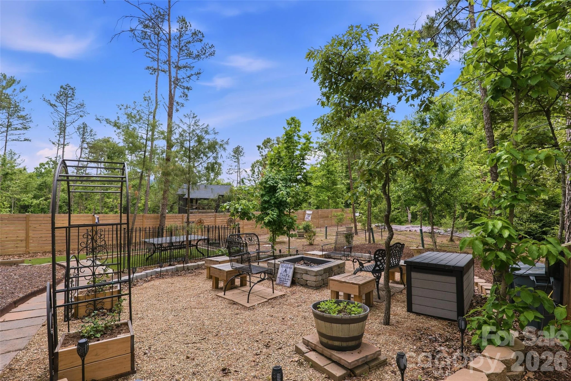 8 Ridgemont Drive - Photo 45