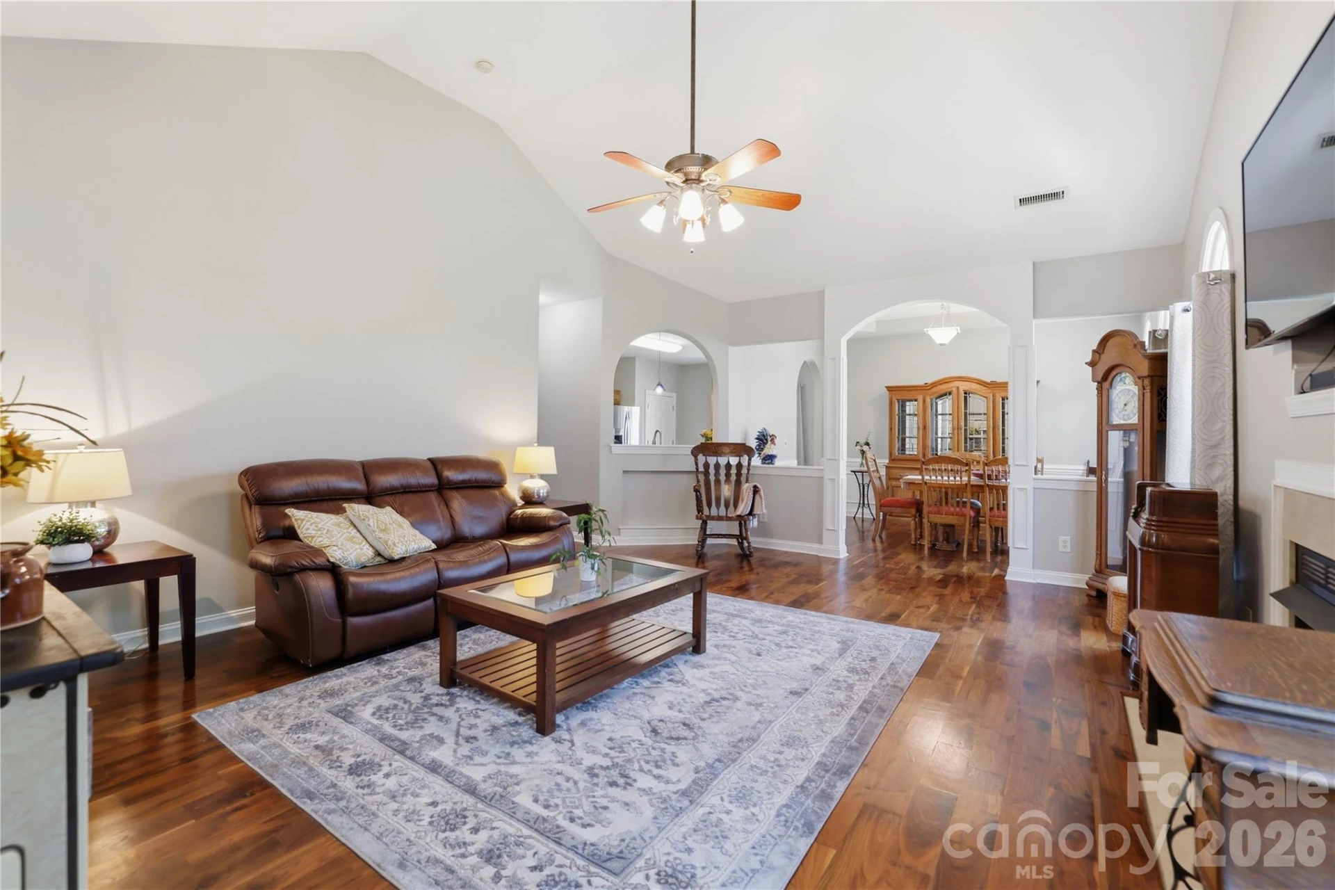 1008 Triple Crown Drive - Photo 4