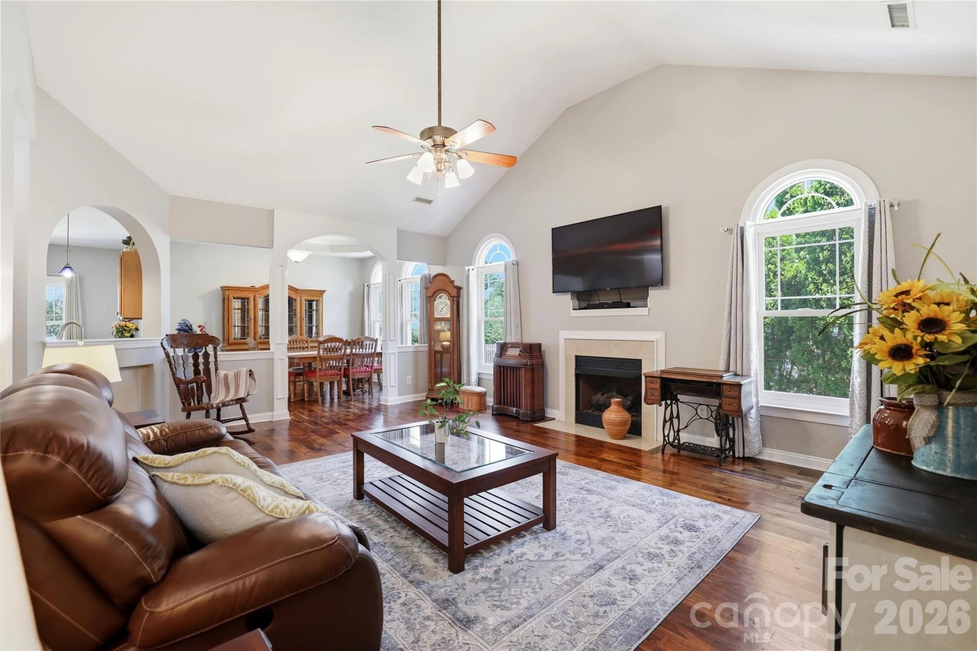 1008 Triple Crown Drive - Photo 5