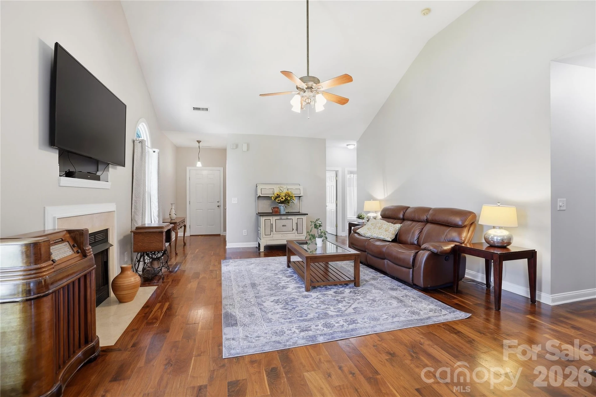 1008 Triple Crown Drive - Photo 7