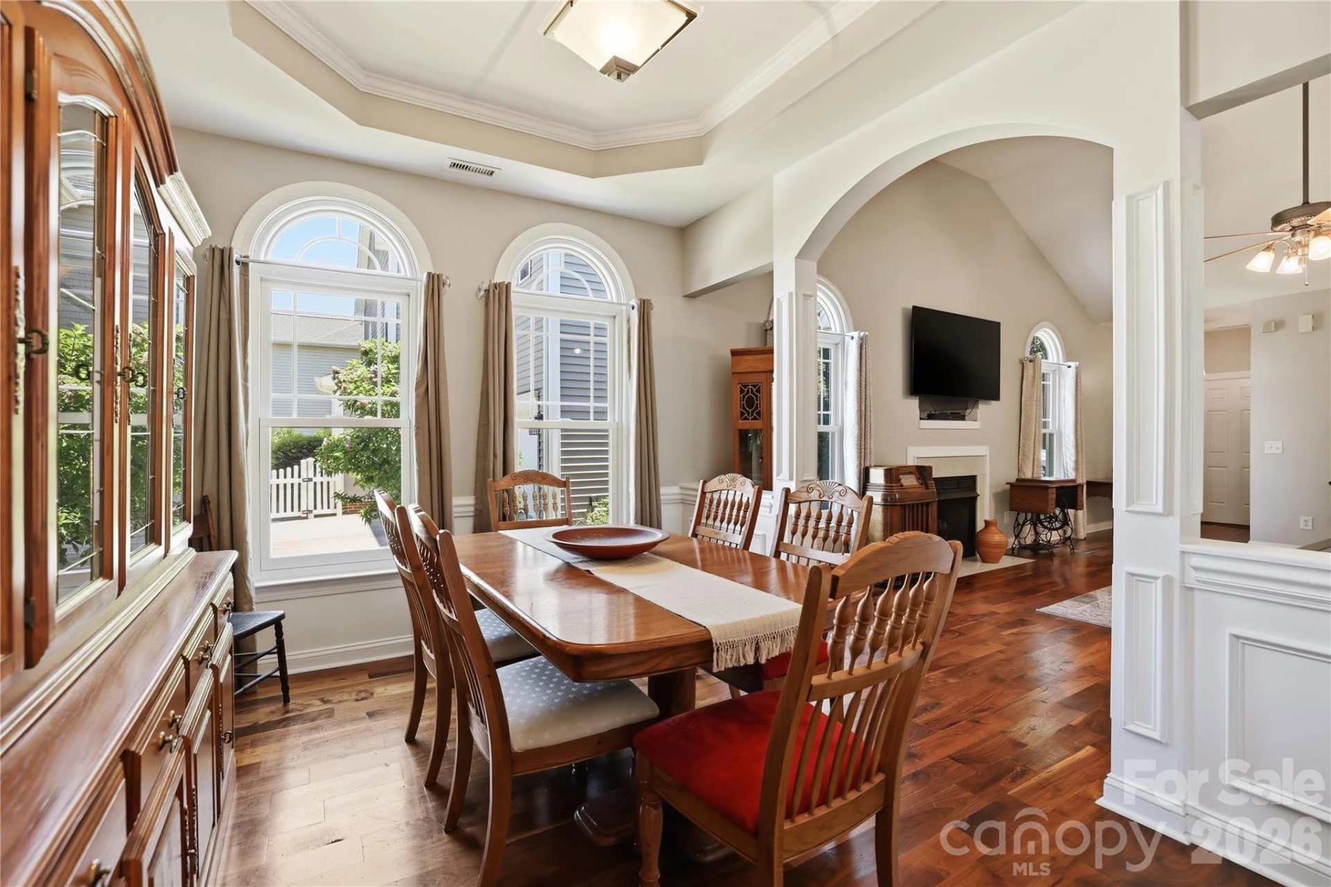 1008 Triple Crown Drive - Photo 8