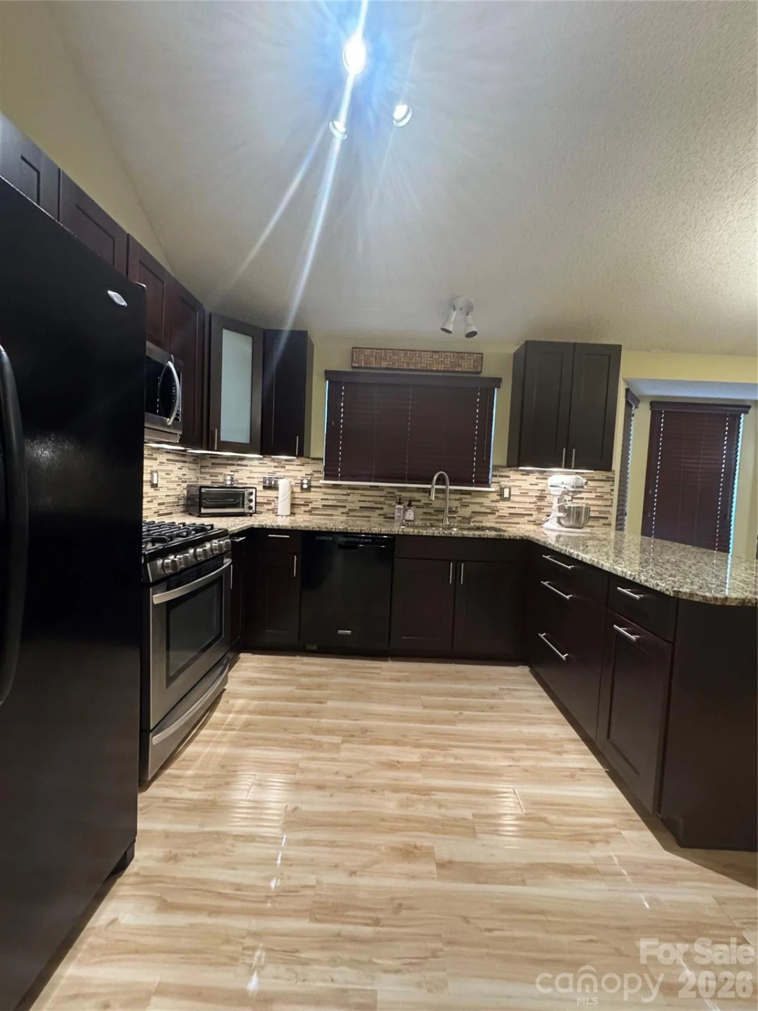 529 Lisa Carol Drive - Photo 6