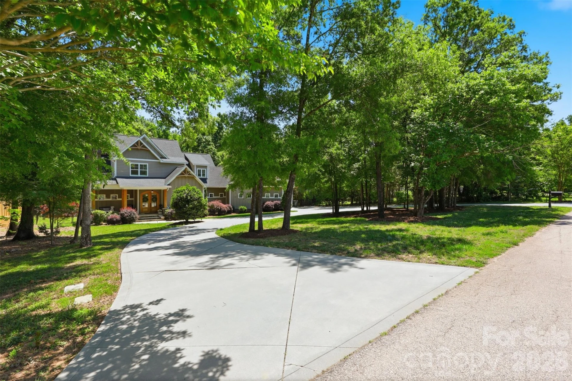 1595 Mary Ellen Drive - Photo 32