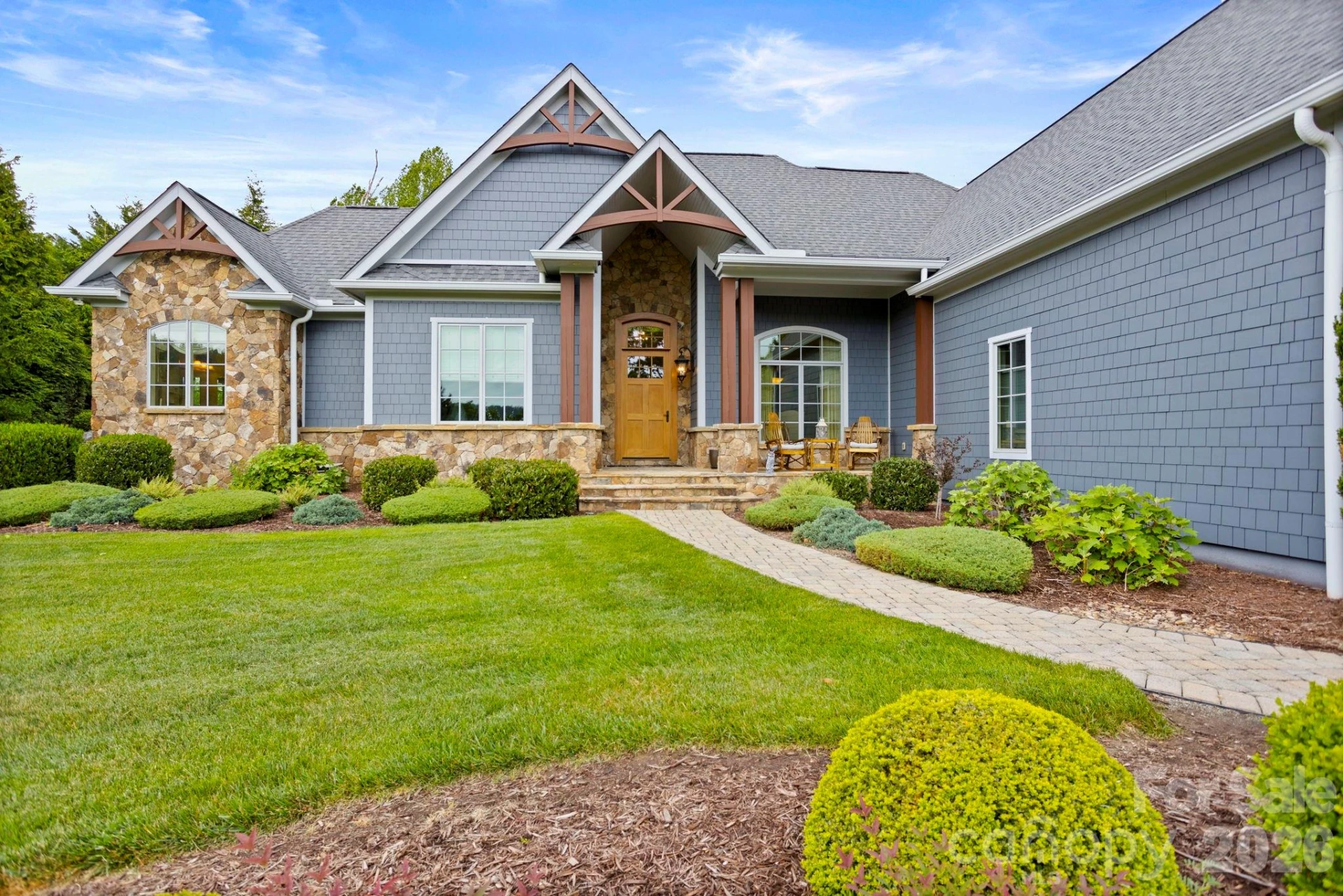 390 Shipman Parkway - Photo 3