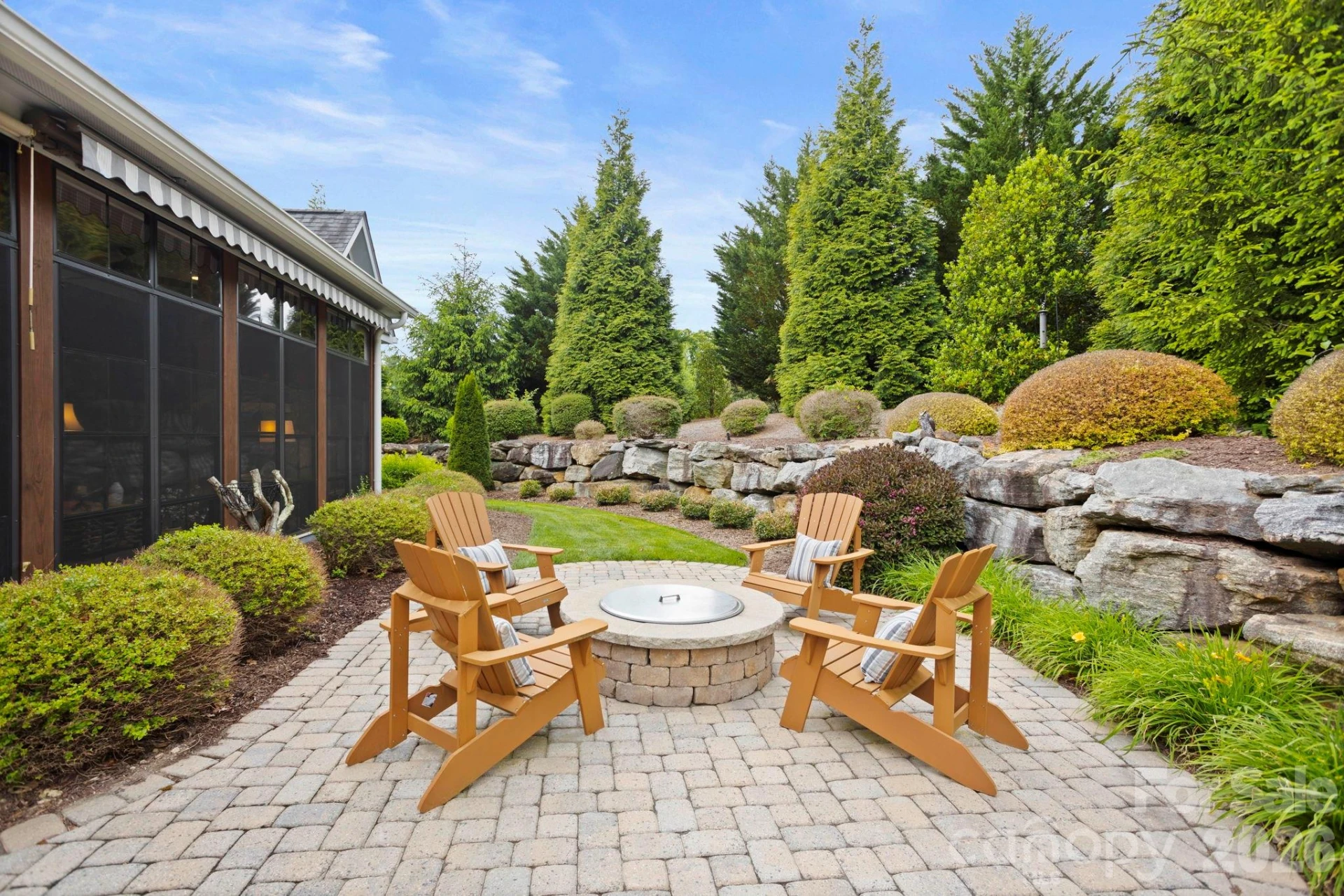 390 Shipman Parkway - Photo 38
