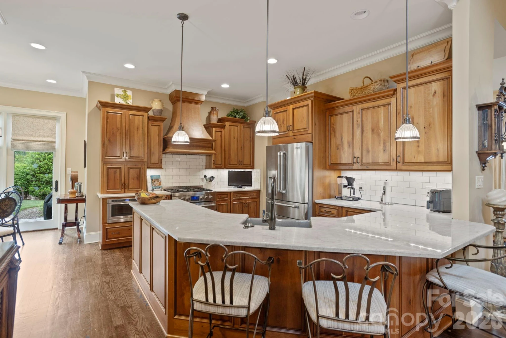 390 Shipman Parkway - Photo 10