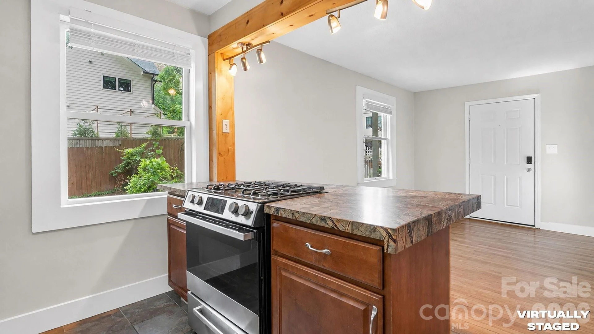 1712 Dunkirk Drive - Photo 16