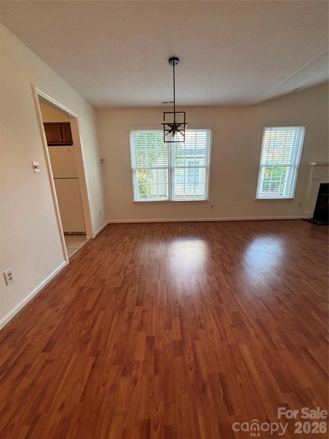 10910 Winterbourne Court - Photo 3