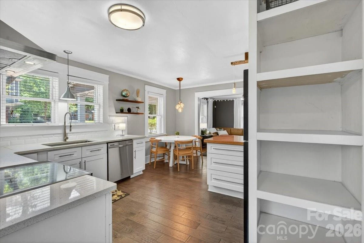 904 Academy Street - Photo 8