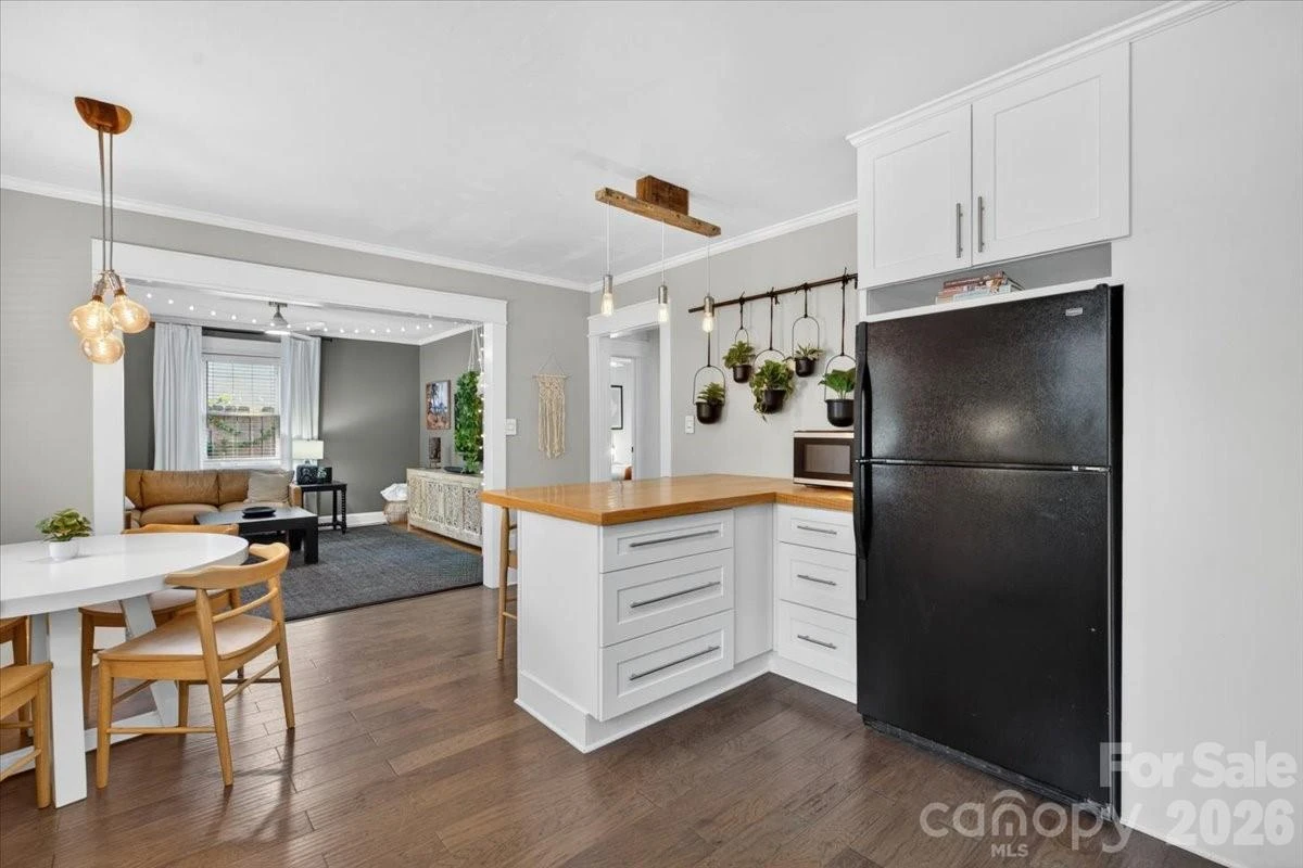 904 Academy Street - Photo 10