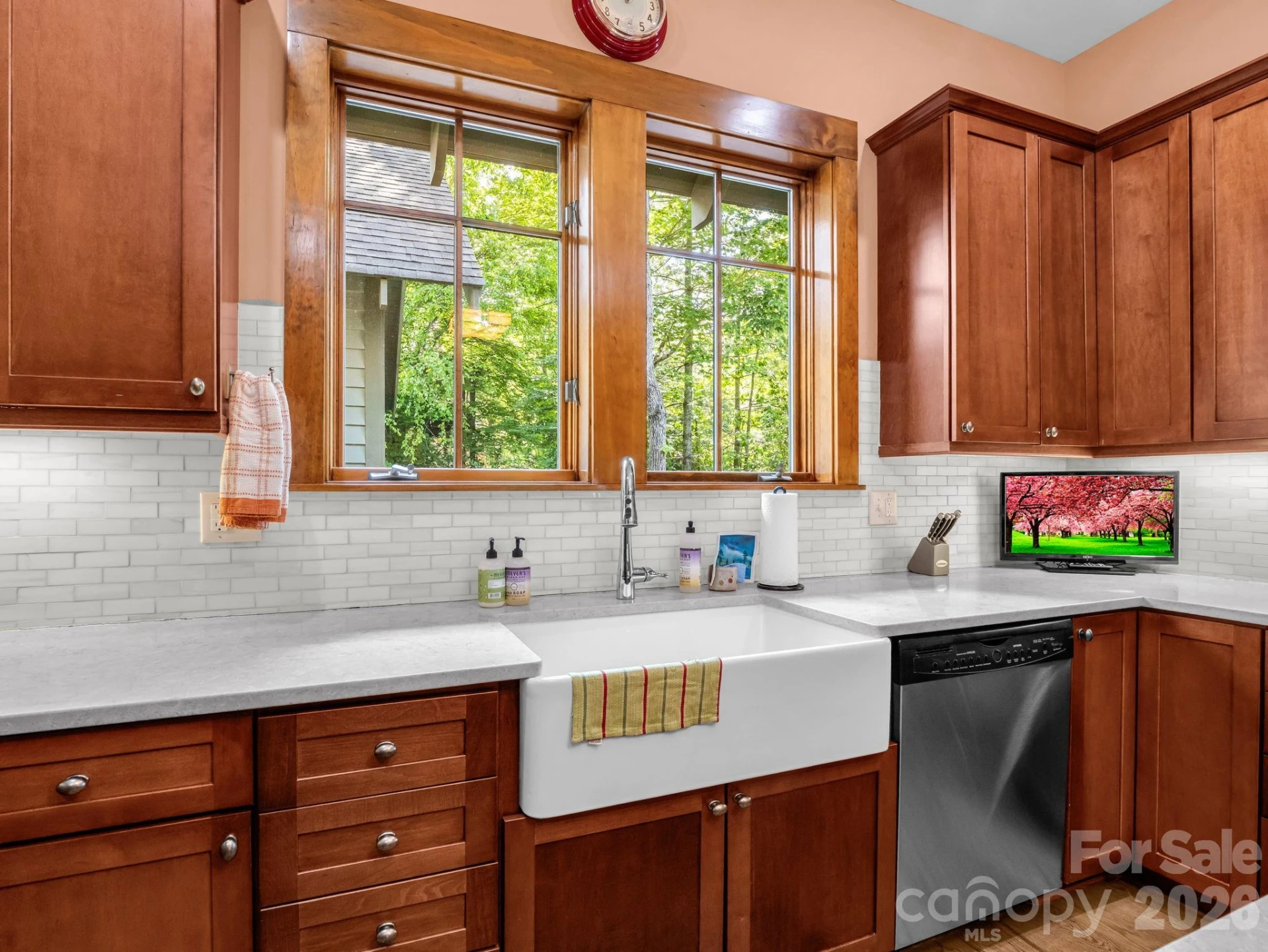 5 Longfellow Drive - Photo 13