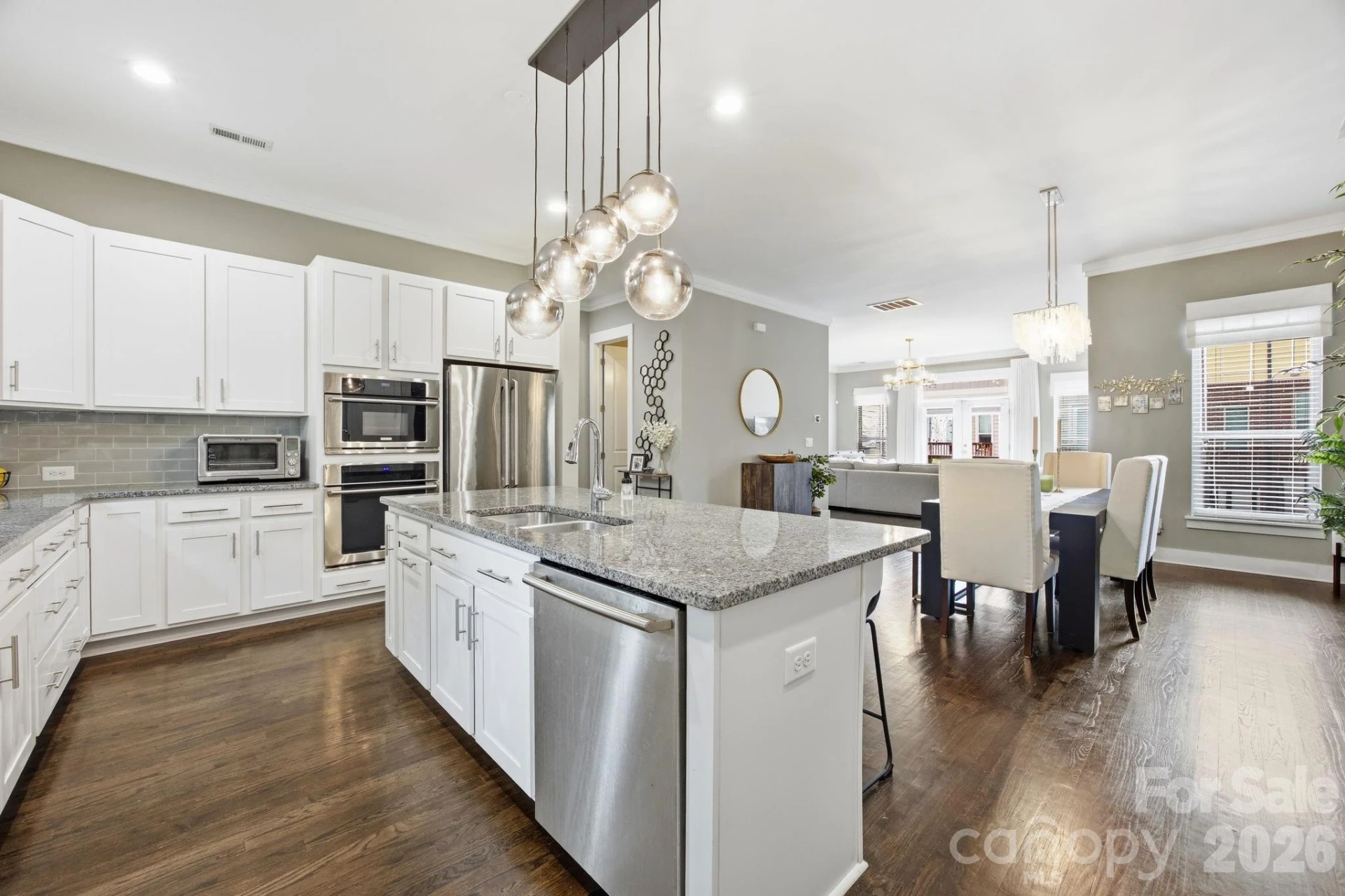863 Academy Street - Photo 6