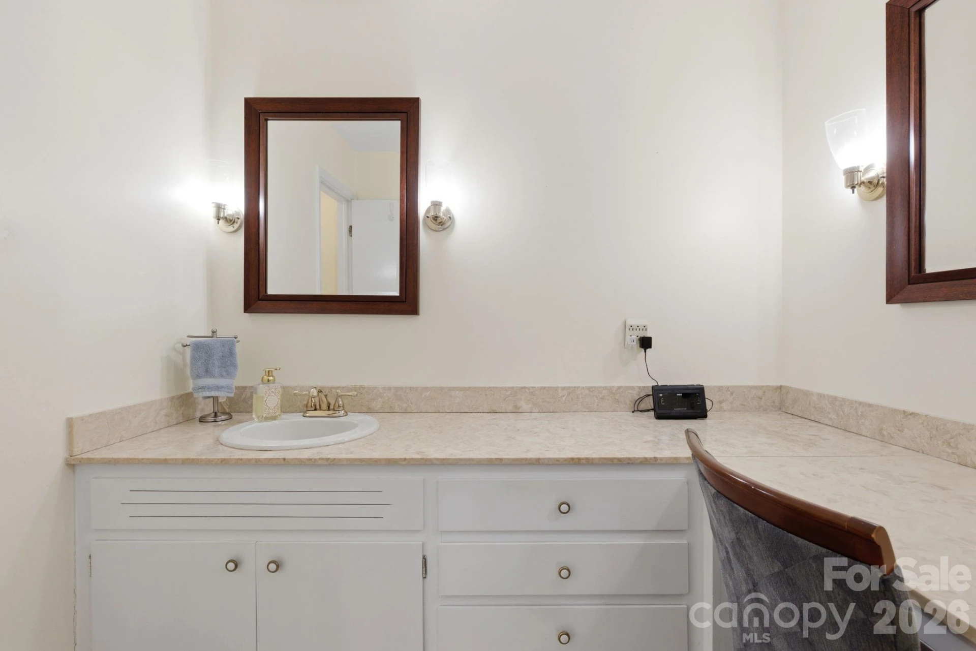 912 Briggs Street - Photo 23