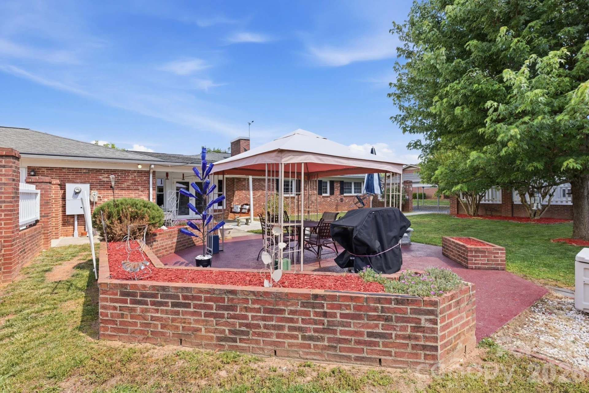 912 Briggs Street - Photo 28