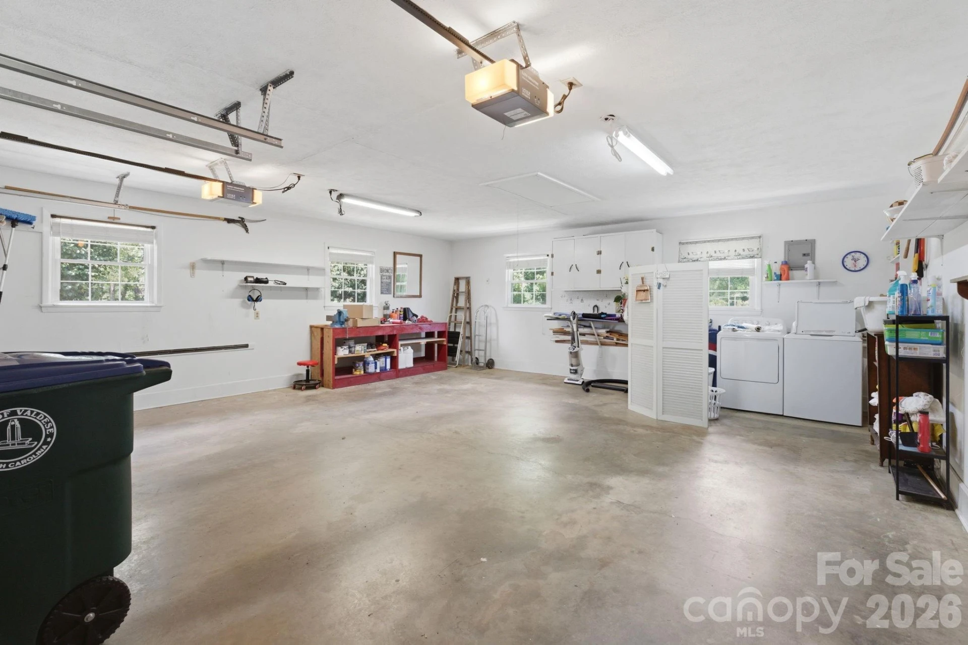912 Briggs Street - Photo 35