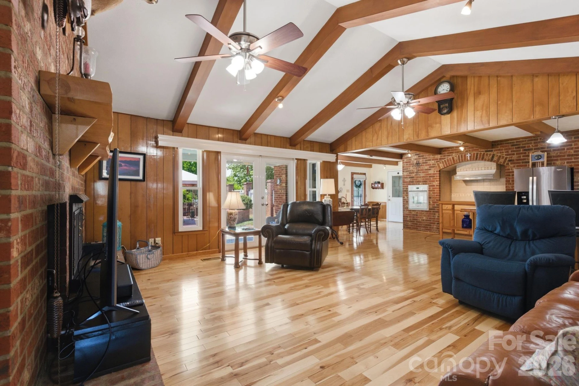 912 Briggs Street - Photo 7