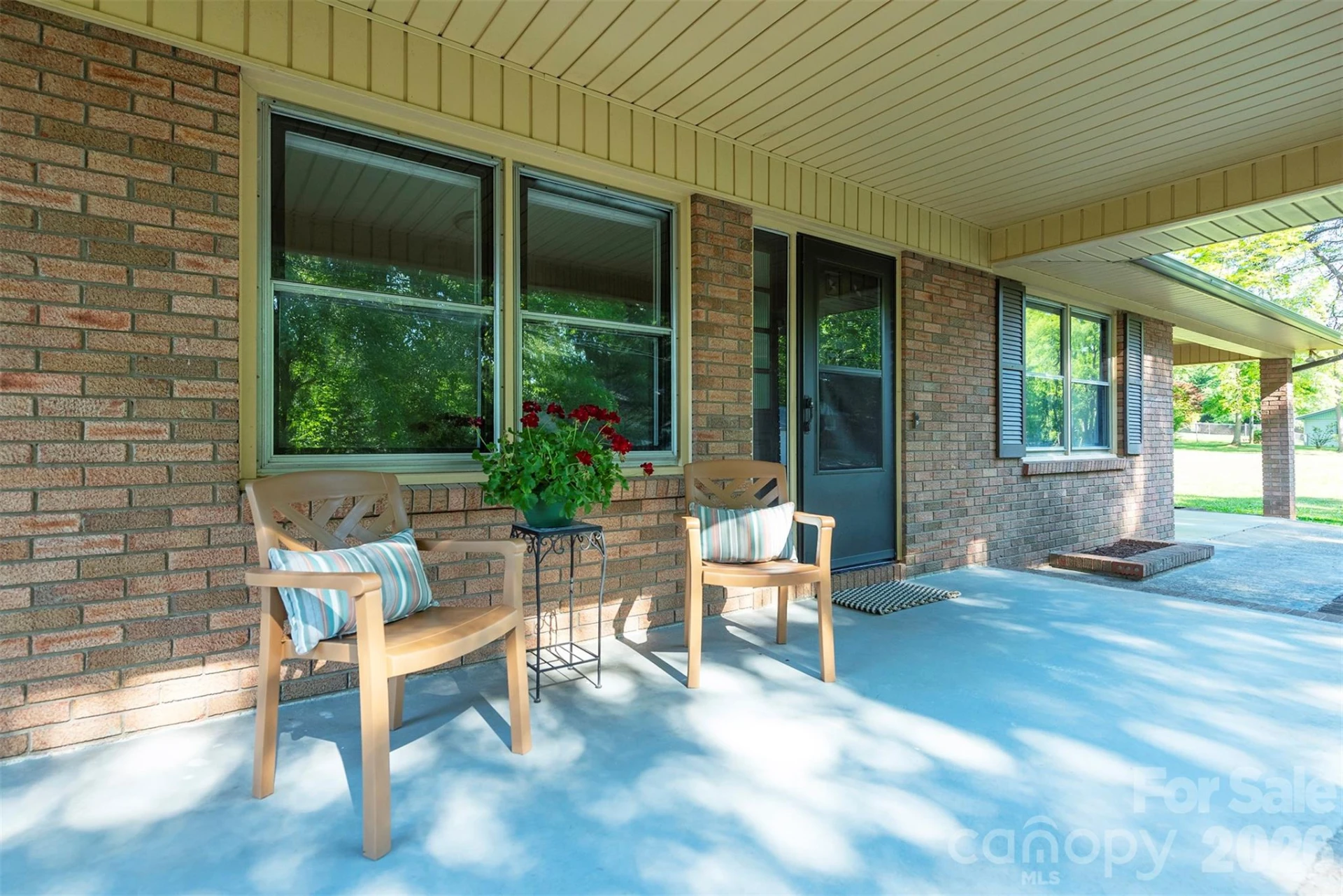 34 Goldmont Street - Photo 2