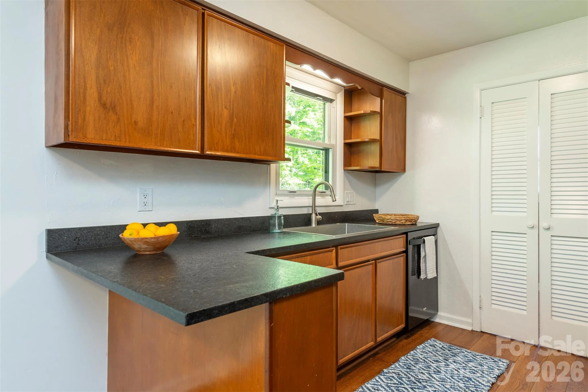 34 Goldmont Street - Photo 12