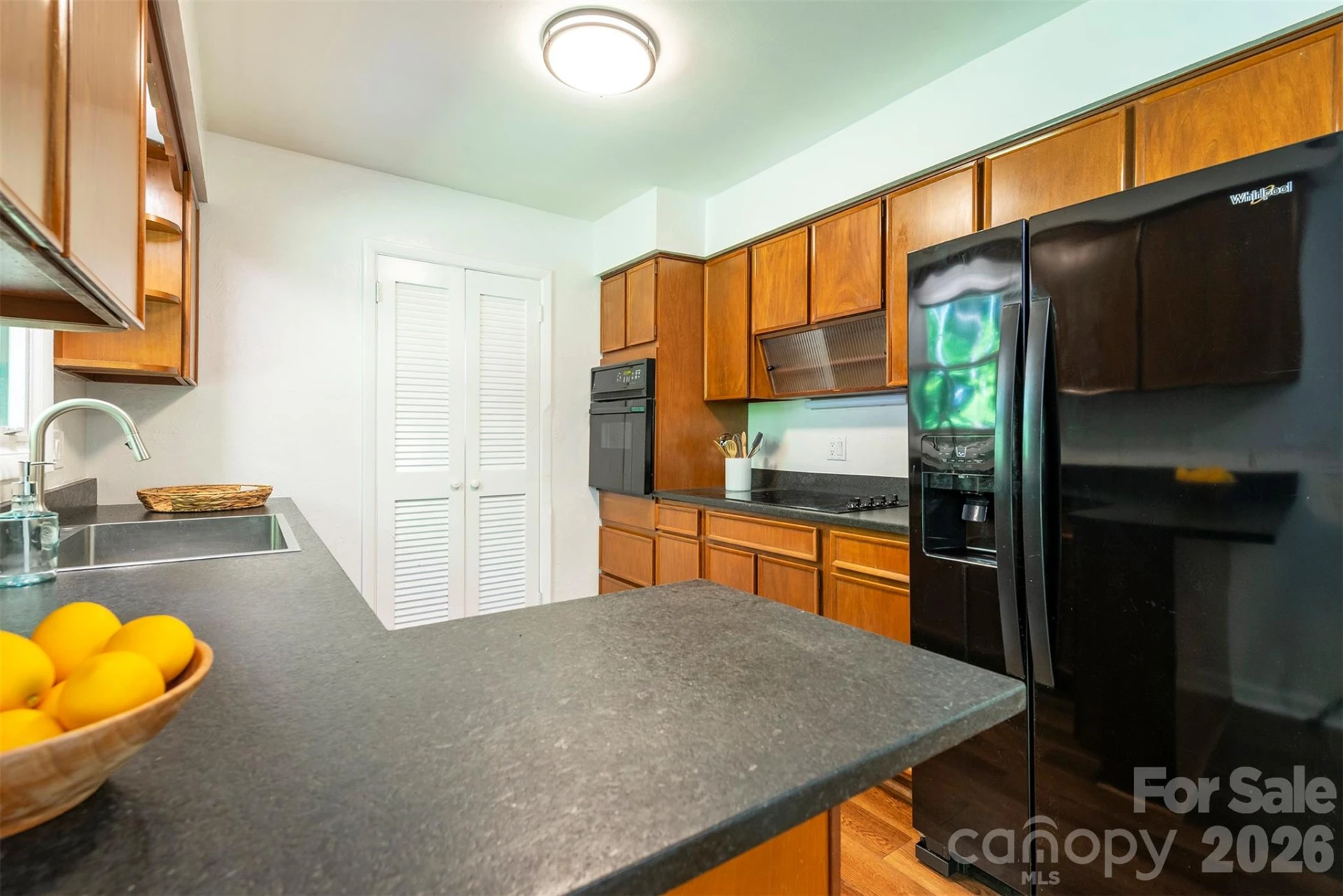 34 Goldmont Street - Photo 10