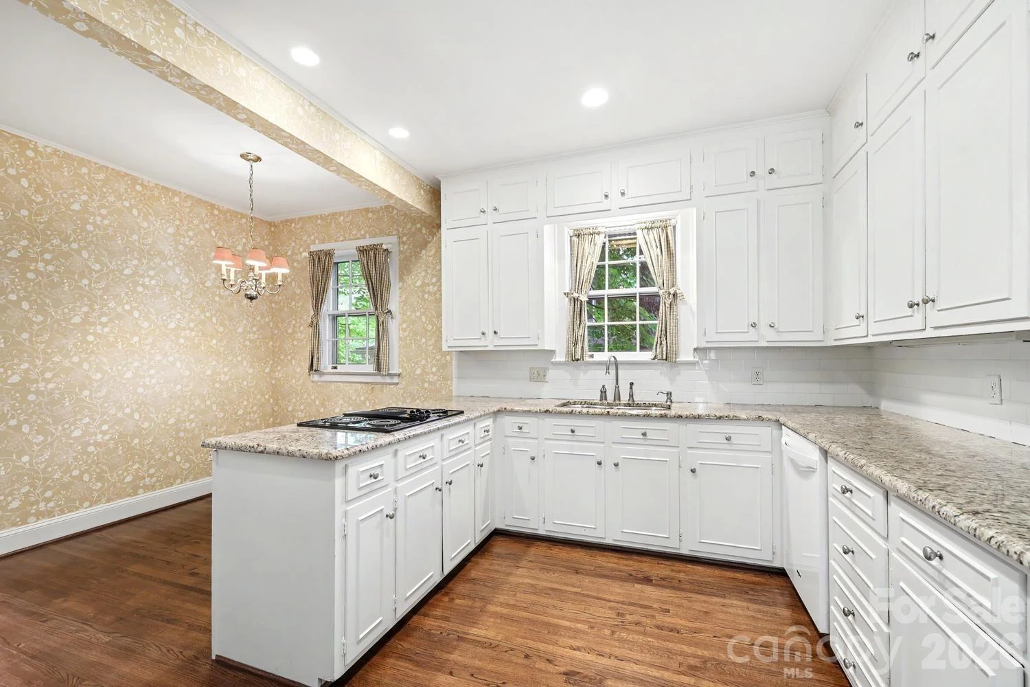 1527 Stanford Place - Photo 16
