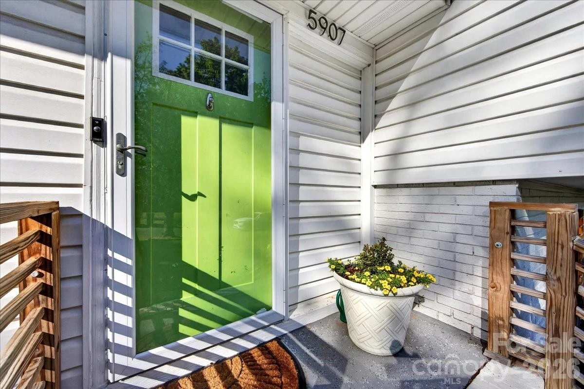 5907 Bluebonnet Road - Photo 4
