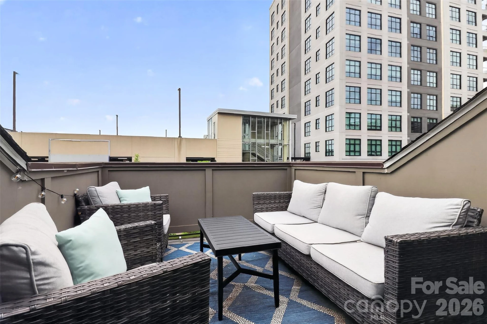 231 Doggett Street - Photo 35