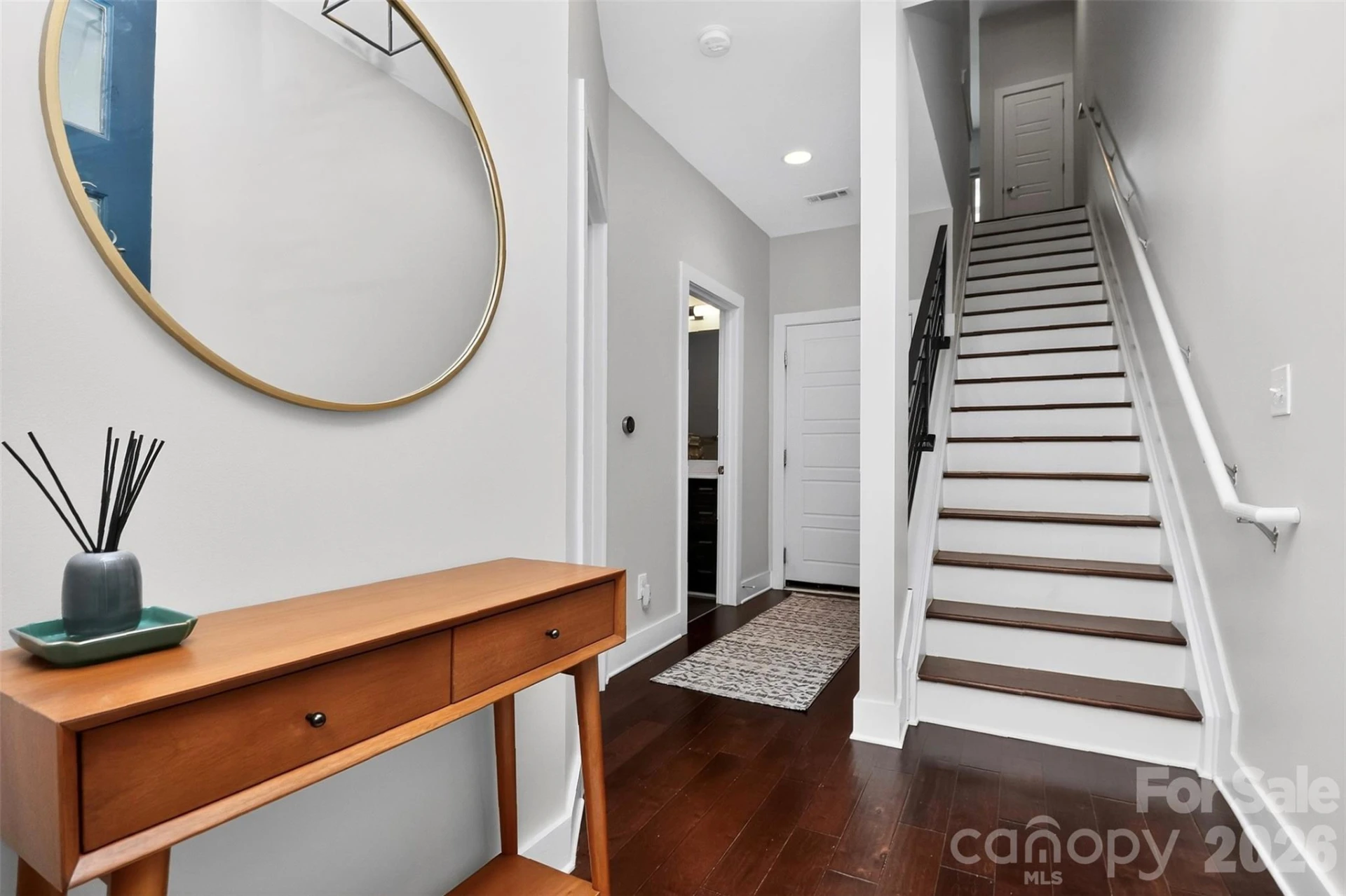 231 Doggett Street - Photo 7