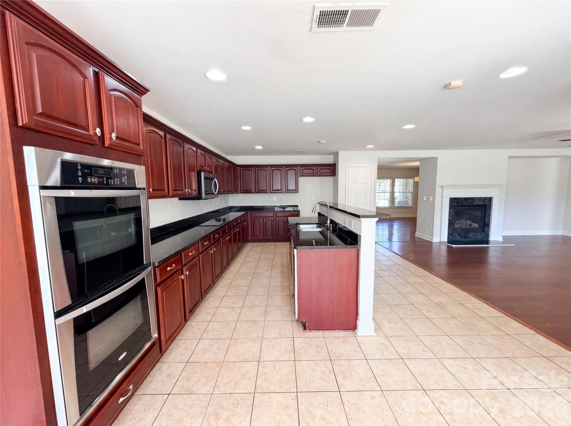 10016 Markus Drive - Photo 11