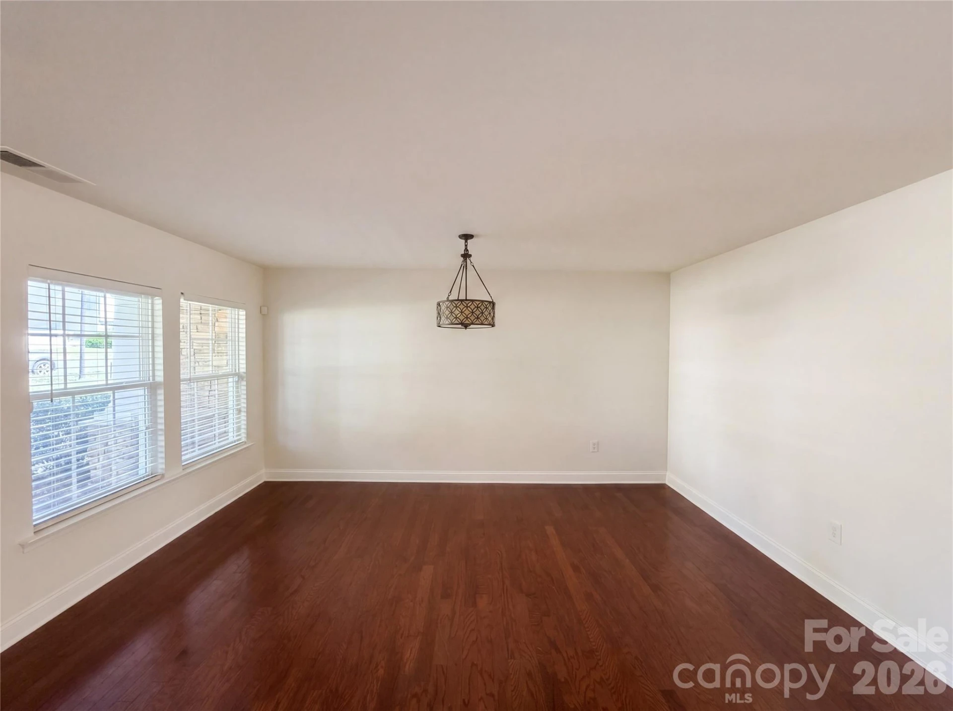 10016 Markus Drive - Photo 6
