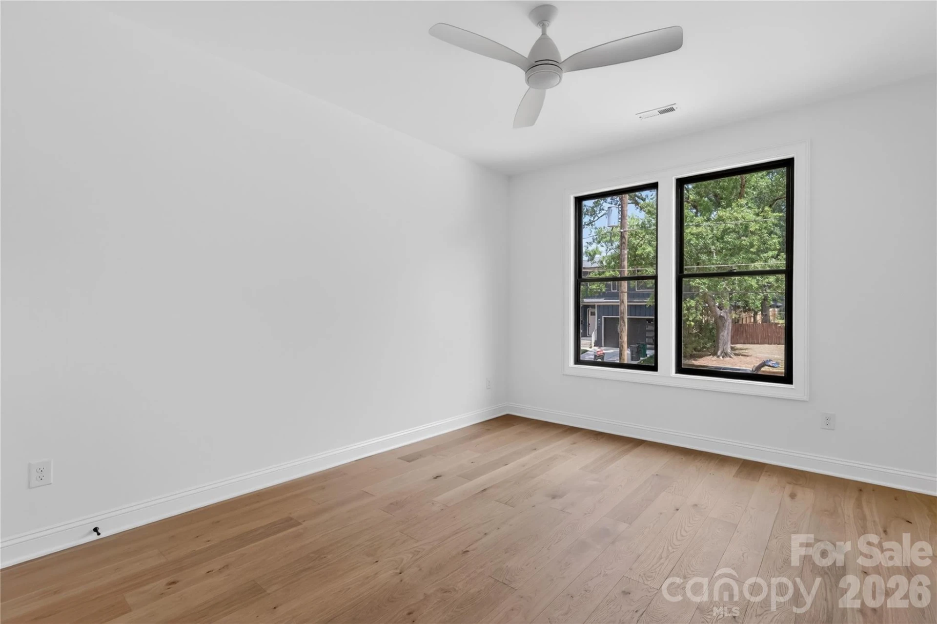 421 Cama Street - Photo 13