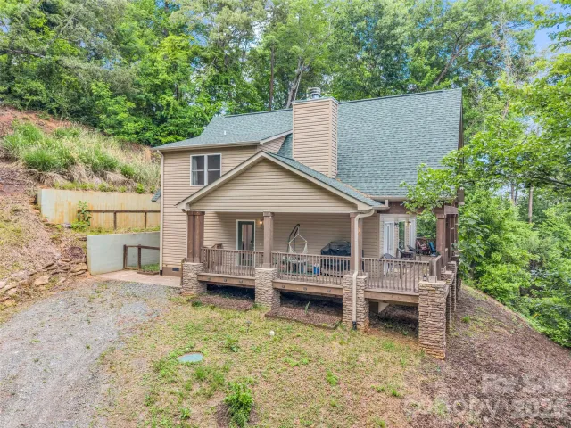 227 Snug Harbor Circle, Lake Lure, NC, 28746