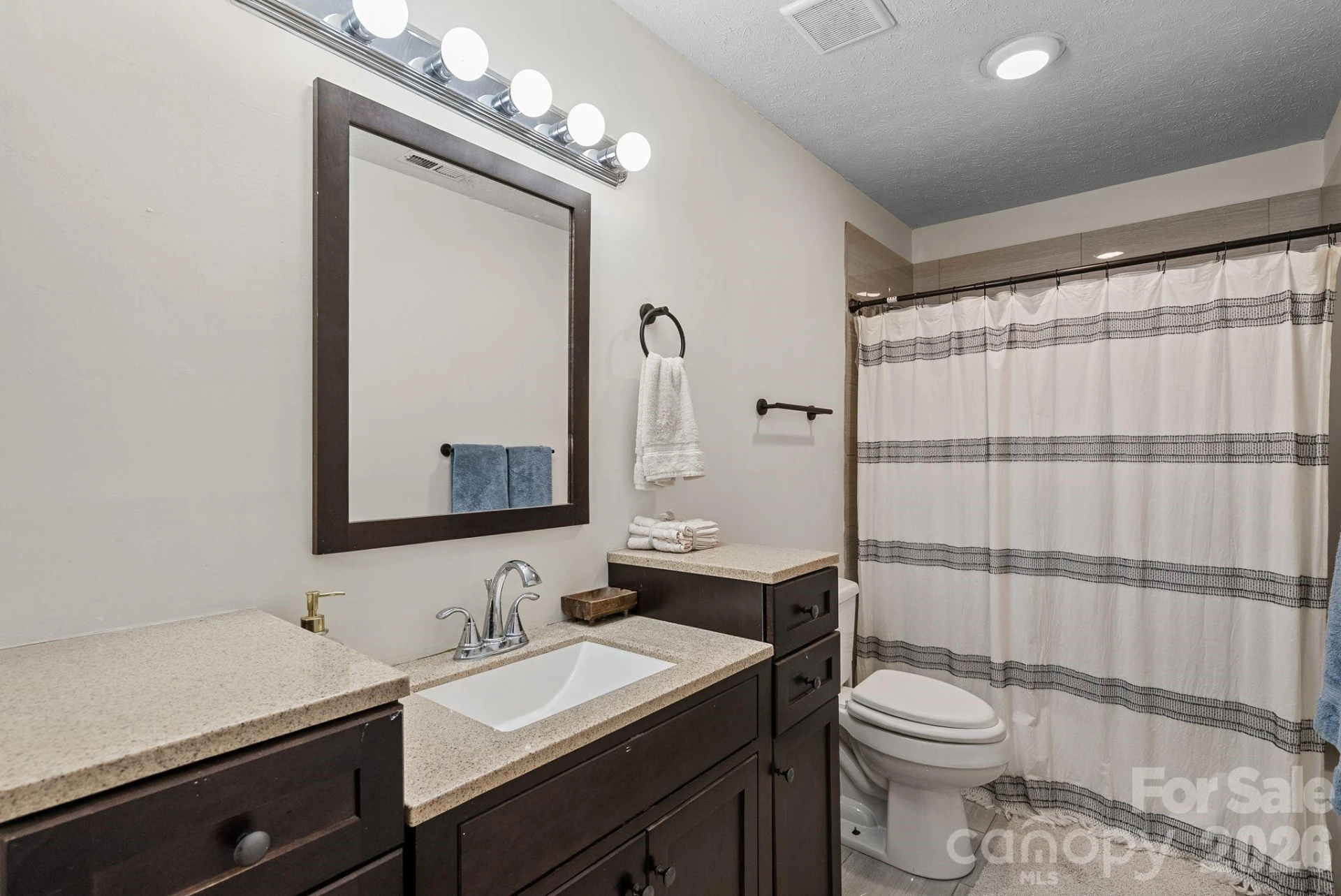 4 Beechwood Lakes Drive - Photo 33