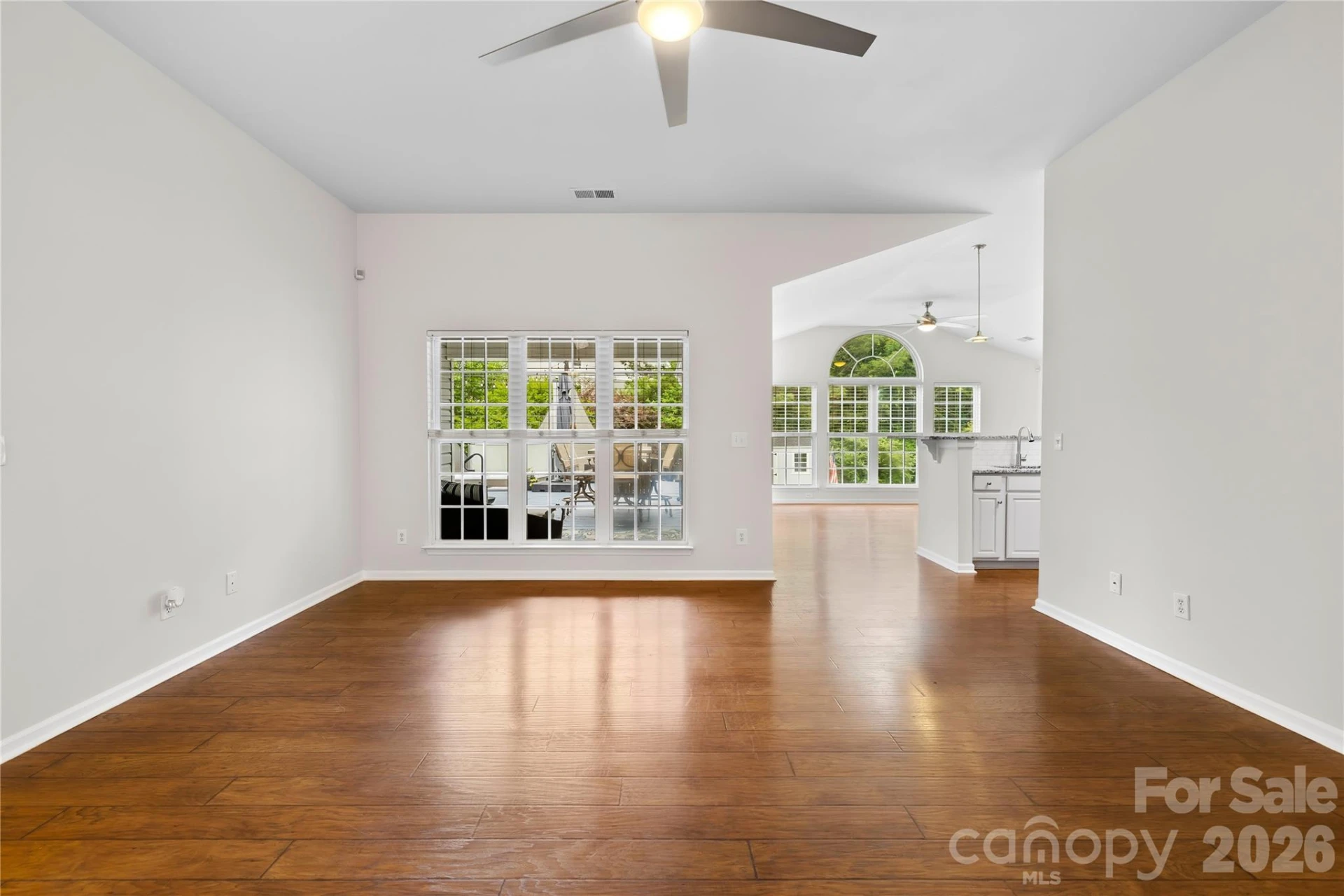 124 Huckleberry Lane - Photo 4