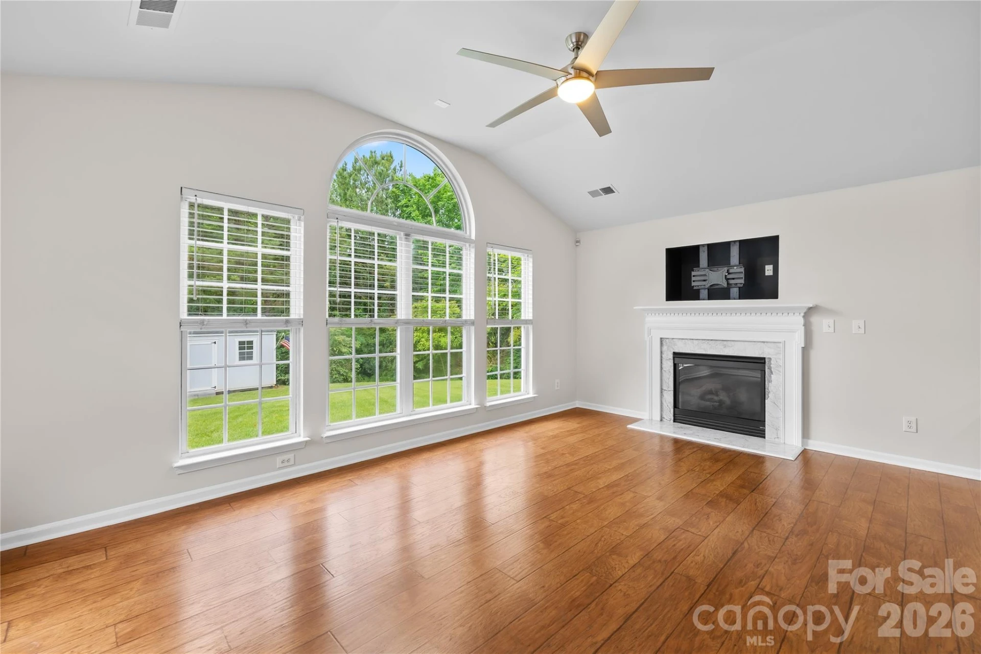 124 Huckleberry Lane - Photo 10