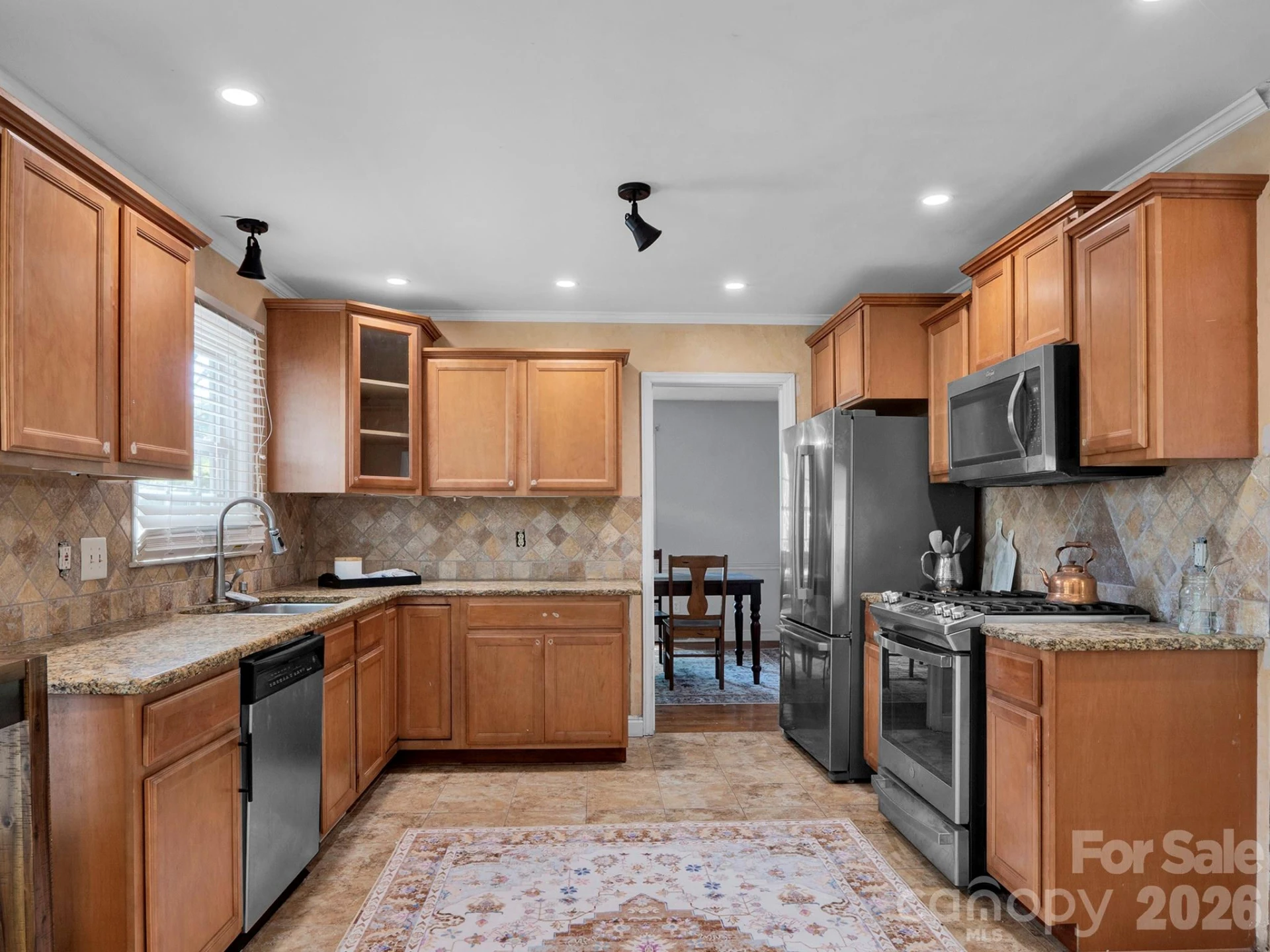 14132 Honeysuckle Ridge Drive - Photo 6