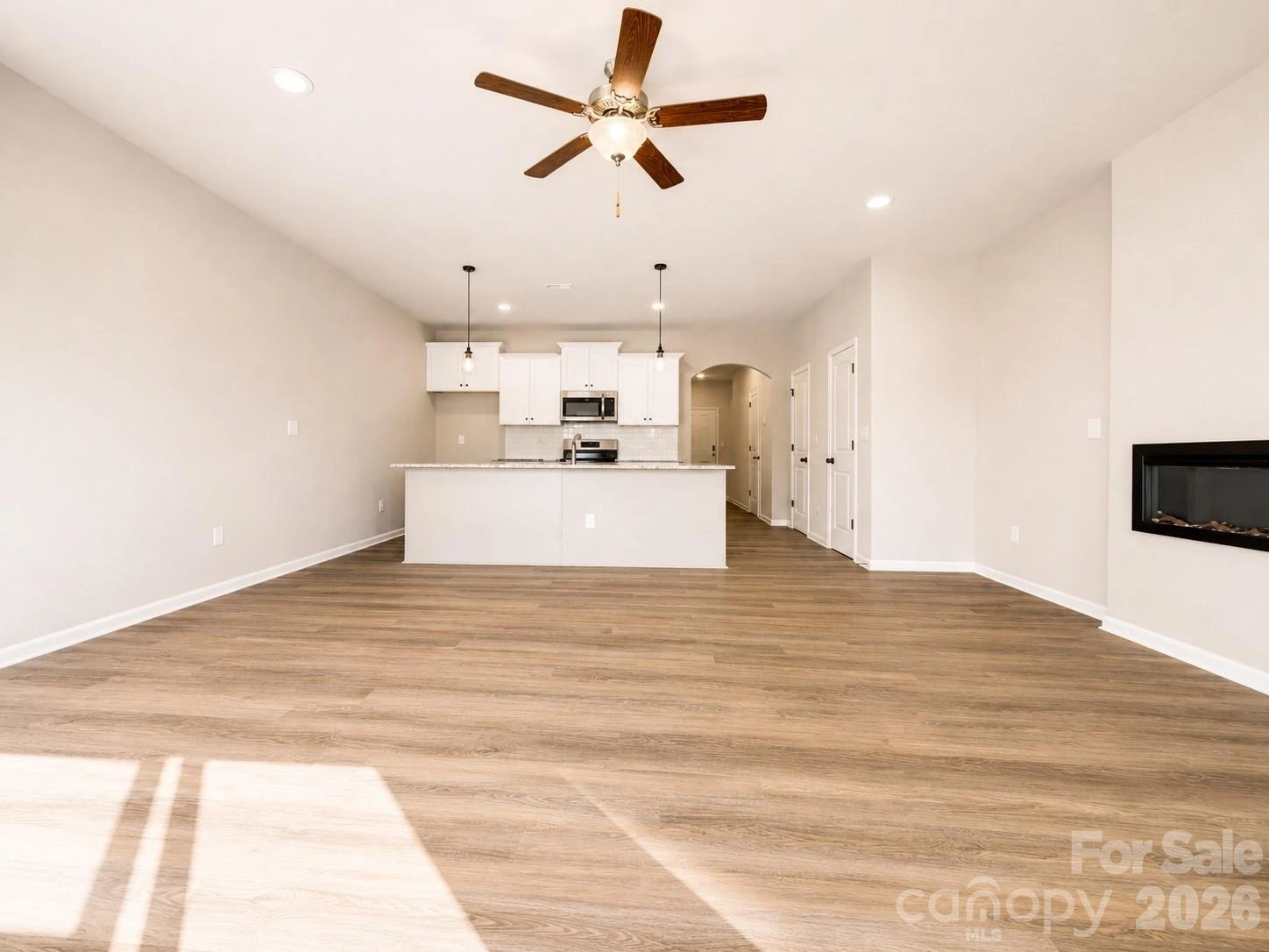 5933 Wallace Avenue - Photo 4