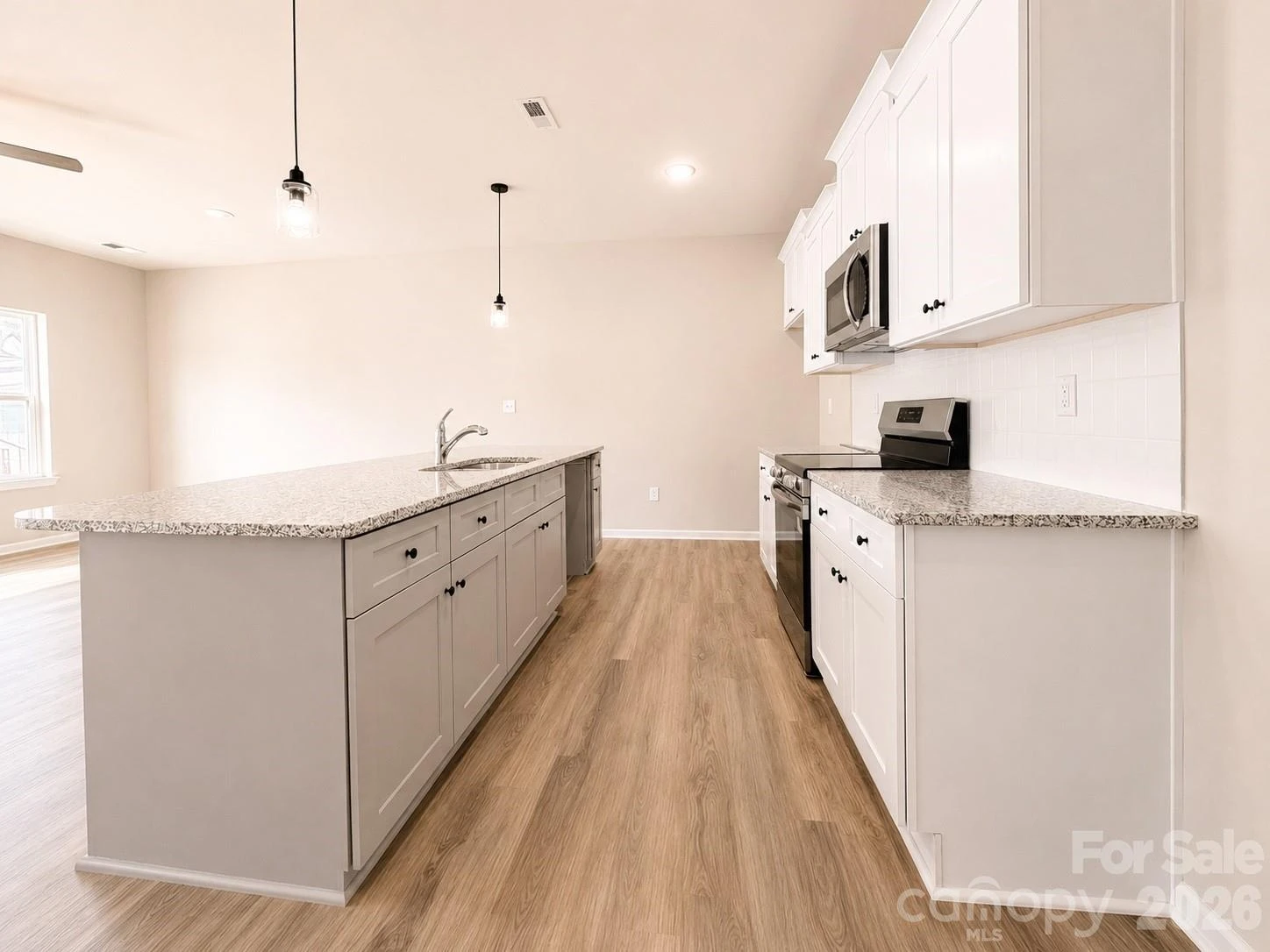 5933 Wallace Avenue - Photo 6