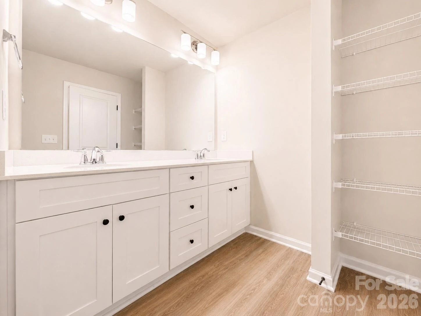5933 Wallace Avenue - Photo 10