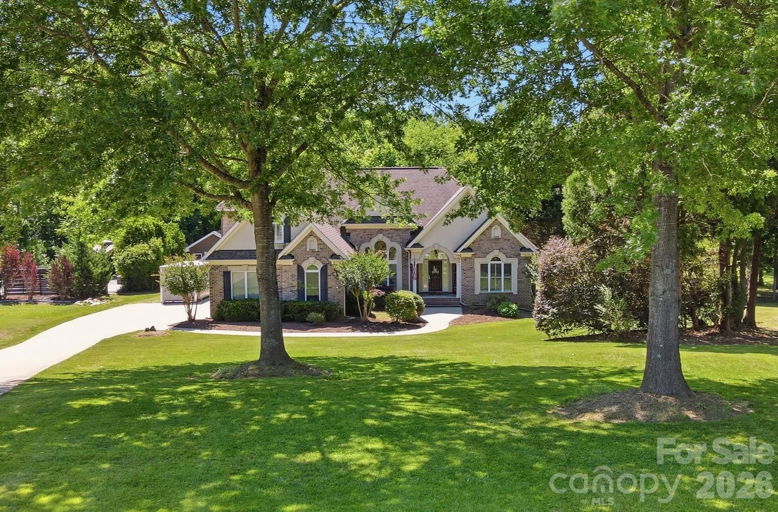 2066 Applebrook Drive
