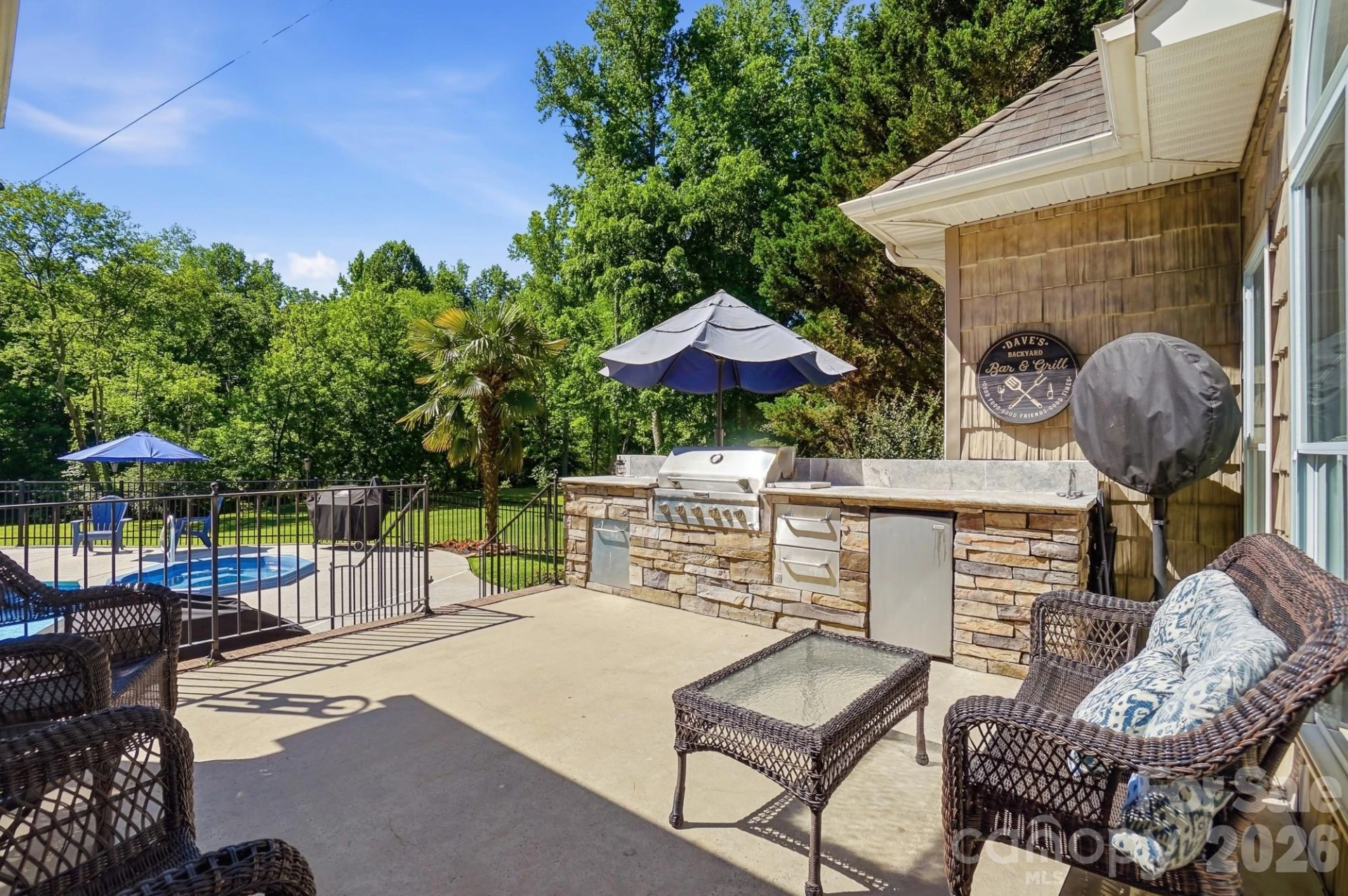 2066 Applebrook Drive - Photo 35