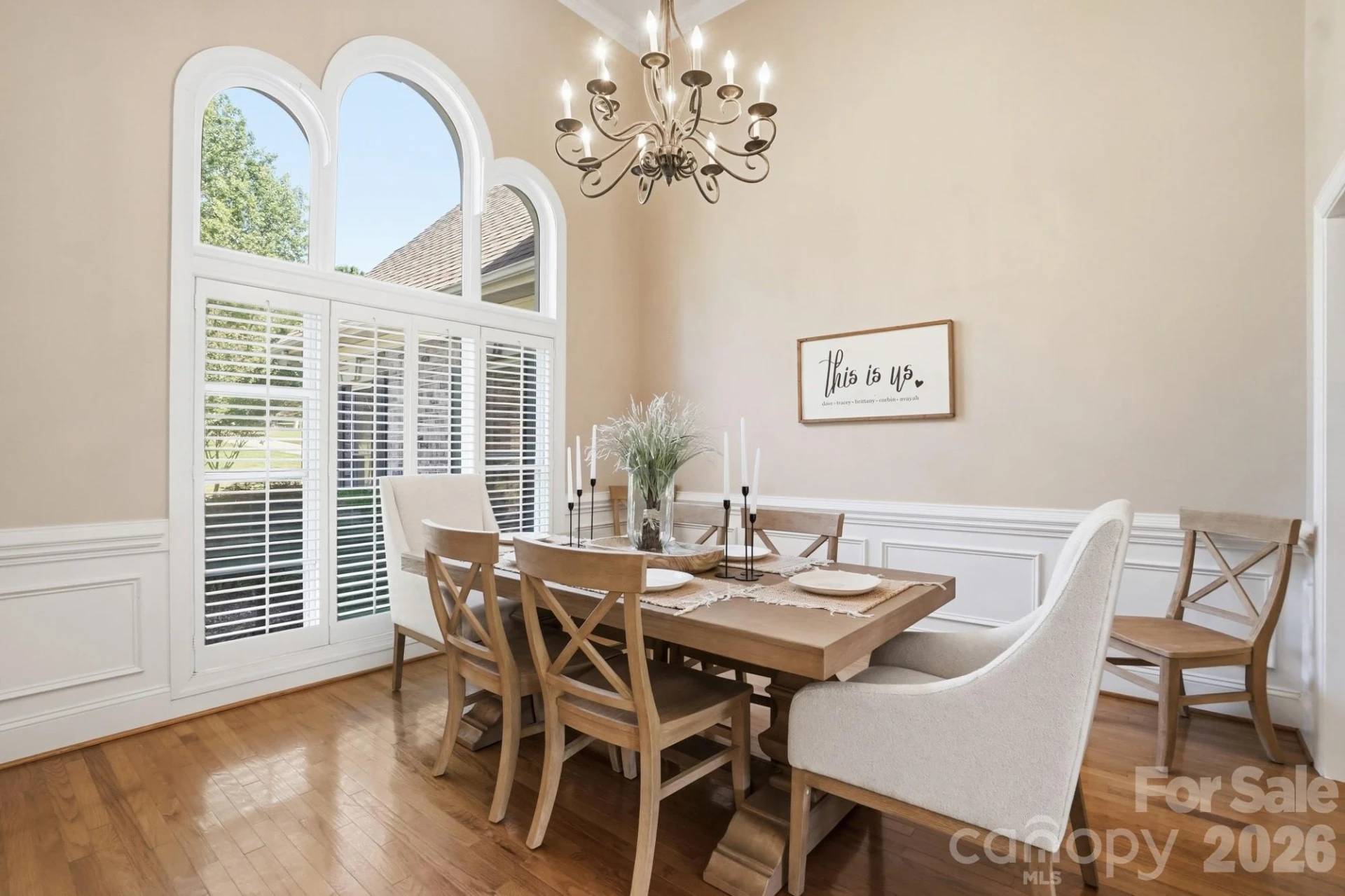 2066 Applebrook Drive - Photo 6