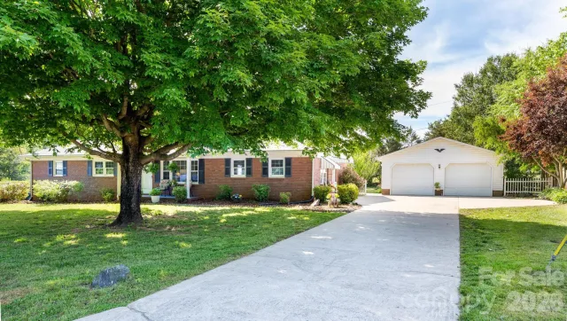 112 Persimmon Circle, Statesville, NC, 28625