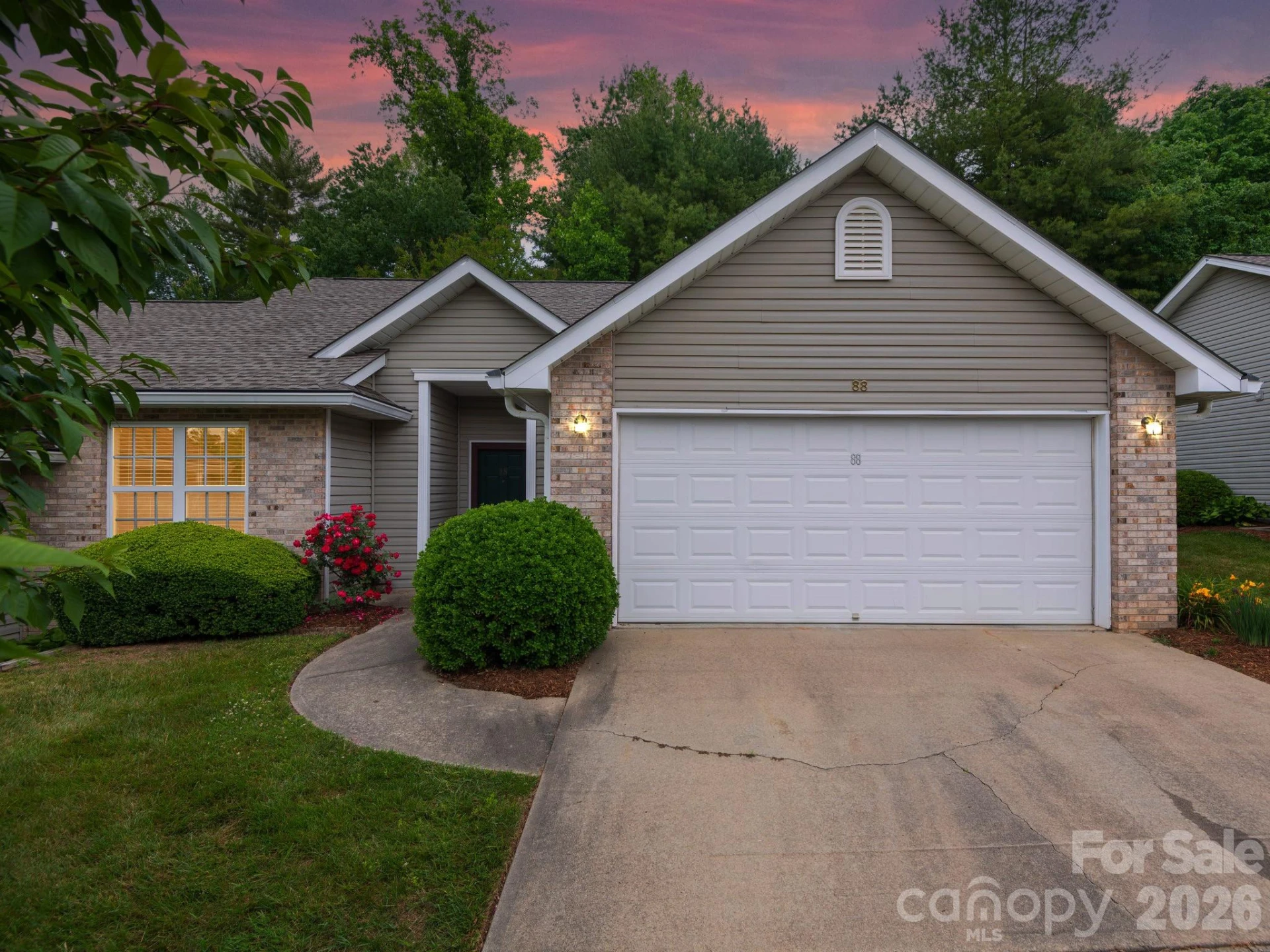 88 Wiltshire Circle