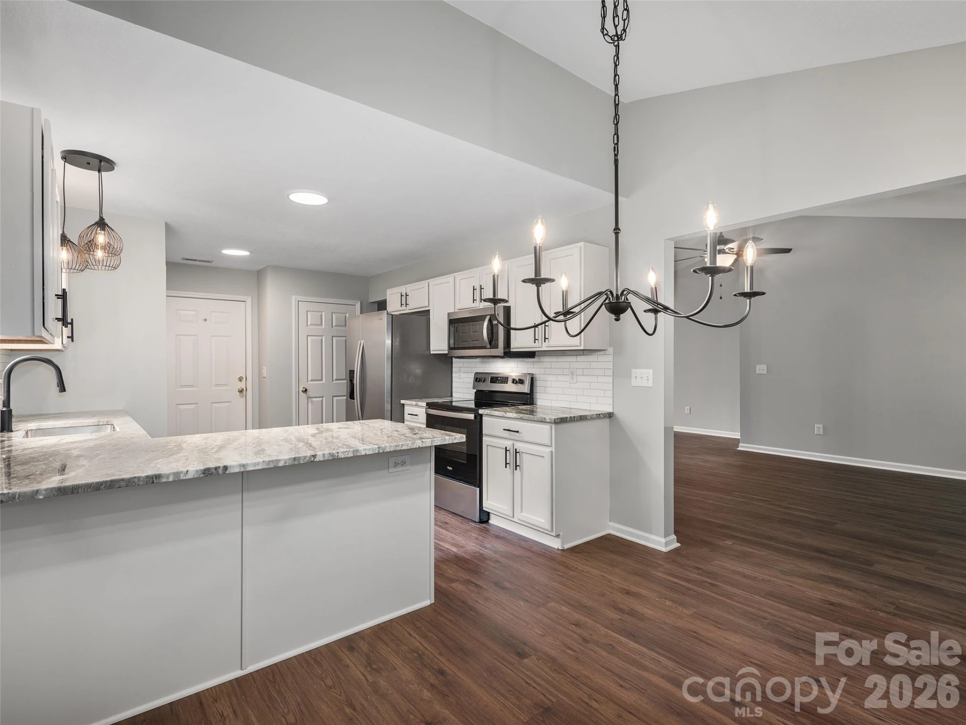 88 Wiltshire Circle - Photo 12