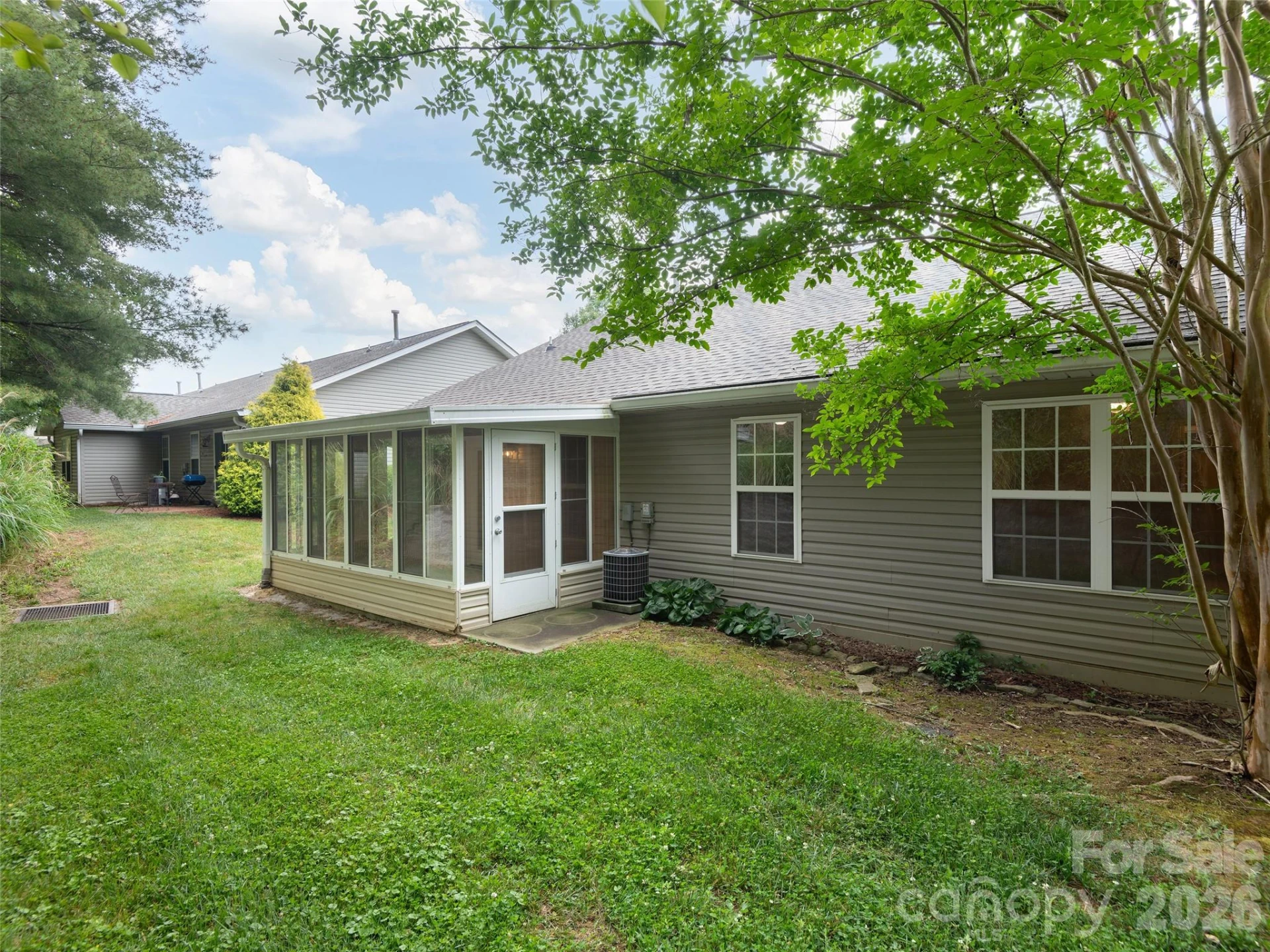 88 Wiltshire Circle - Photo 25