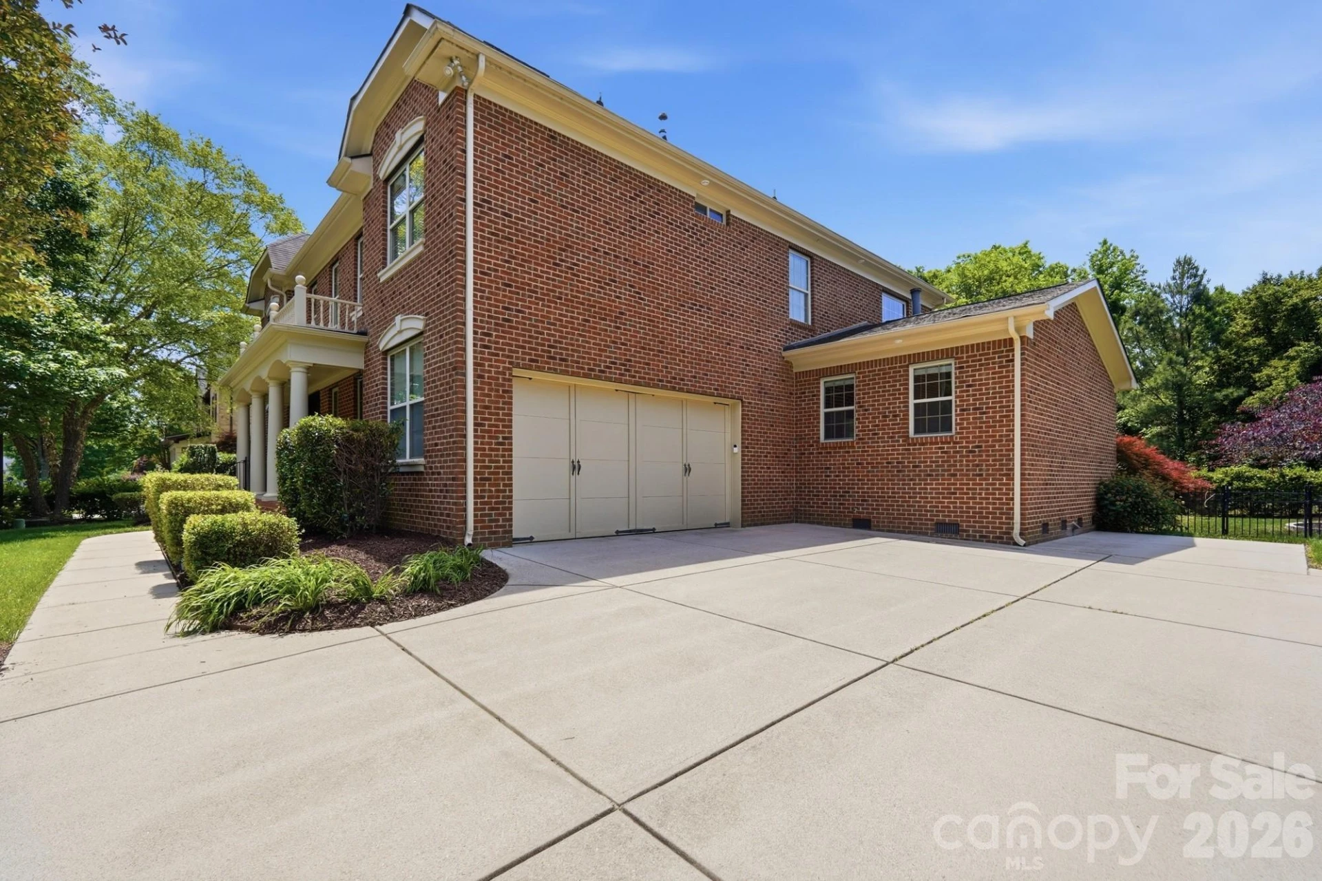 3219 Lakehurst Crossing - Photo 3