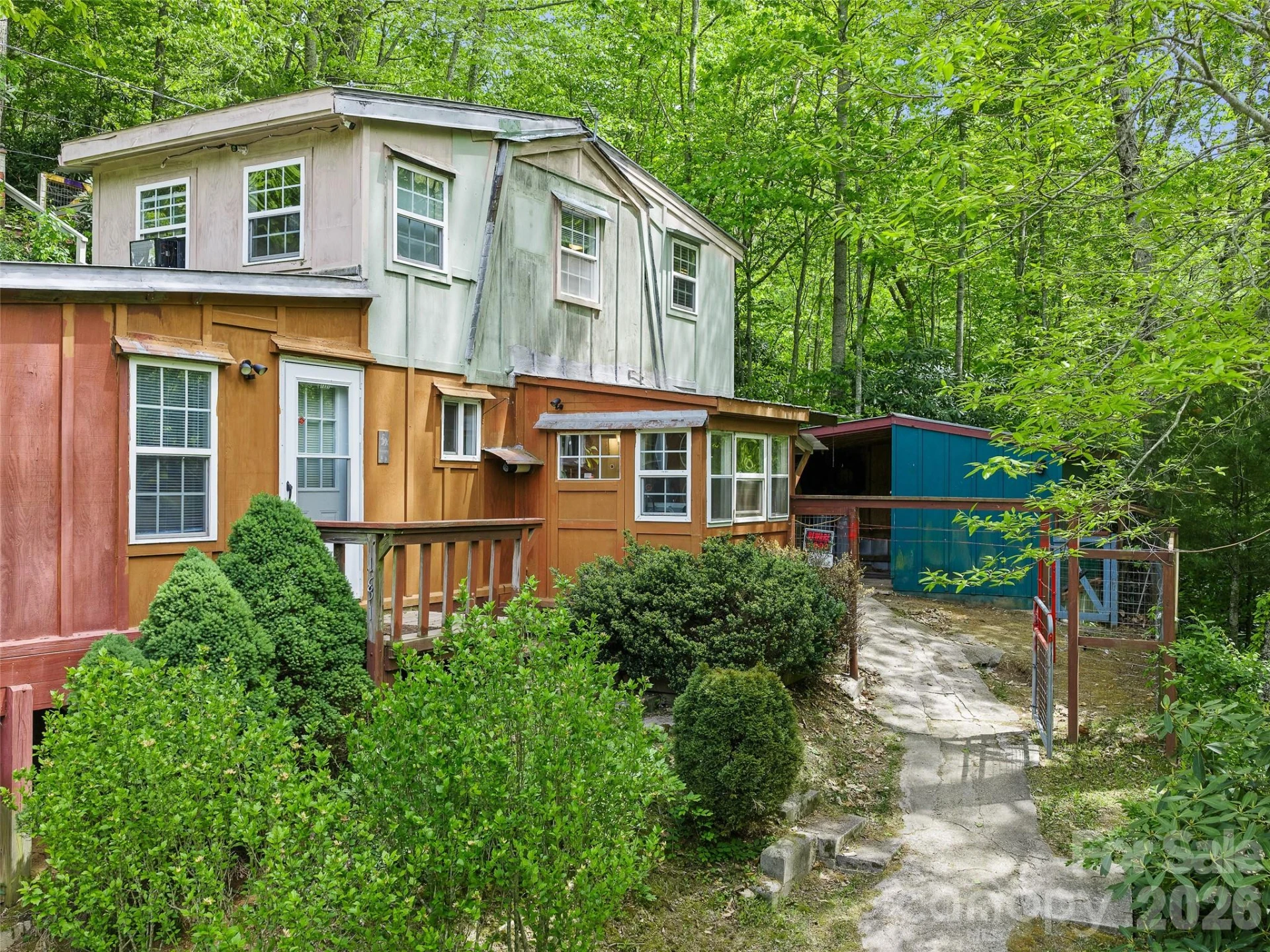 1331 Georges Fork Road - Photo 2