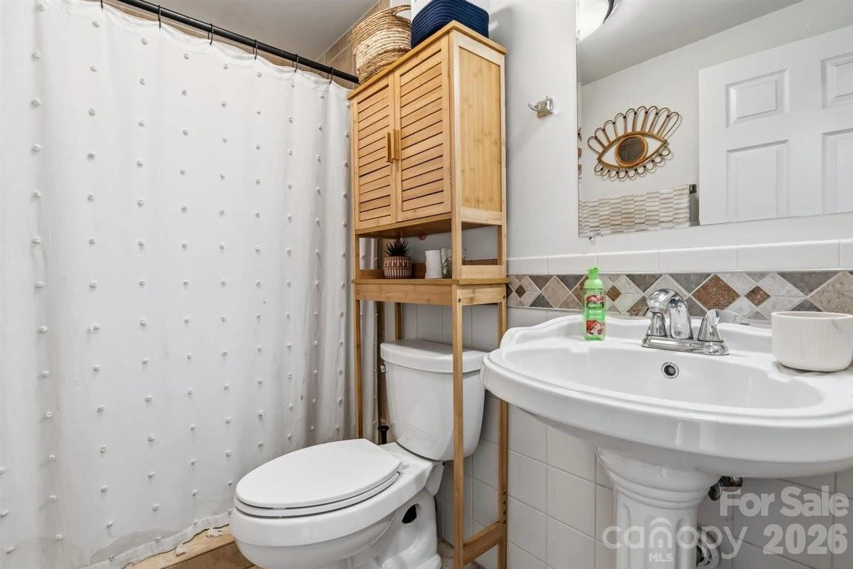 1177 Runway Drive - Photo 9