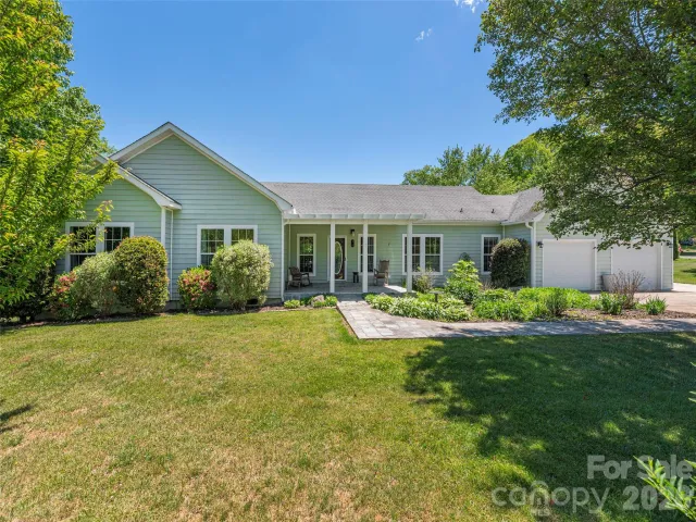 16 Chinaberry Court, Waynesville, NC, 28785